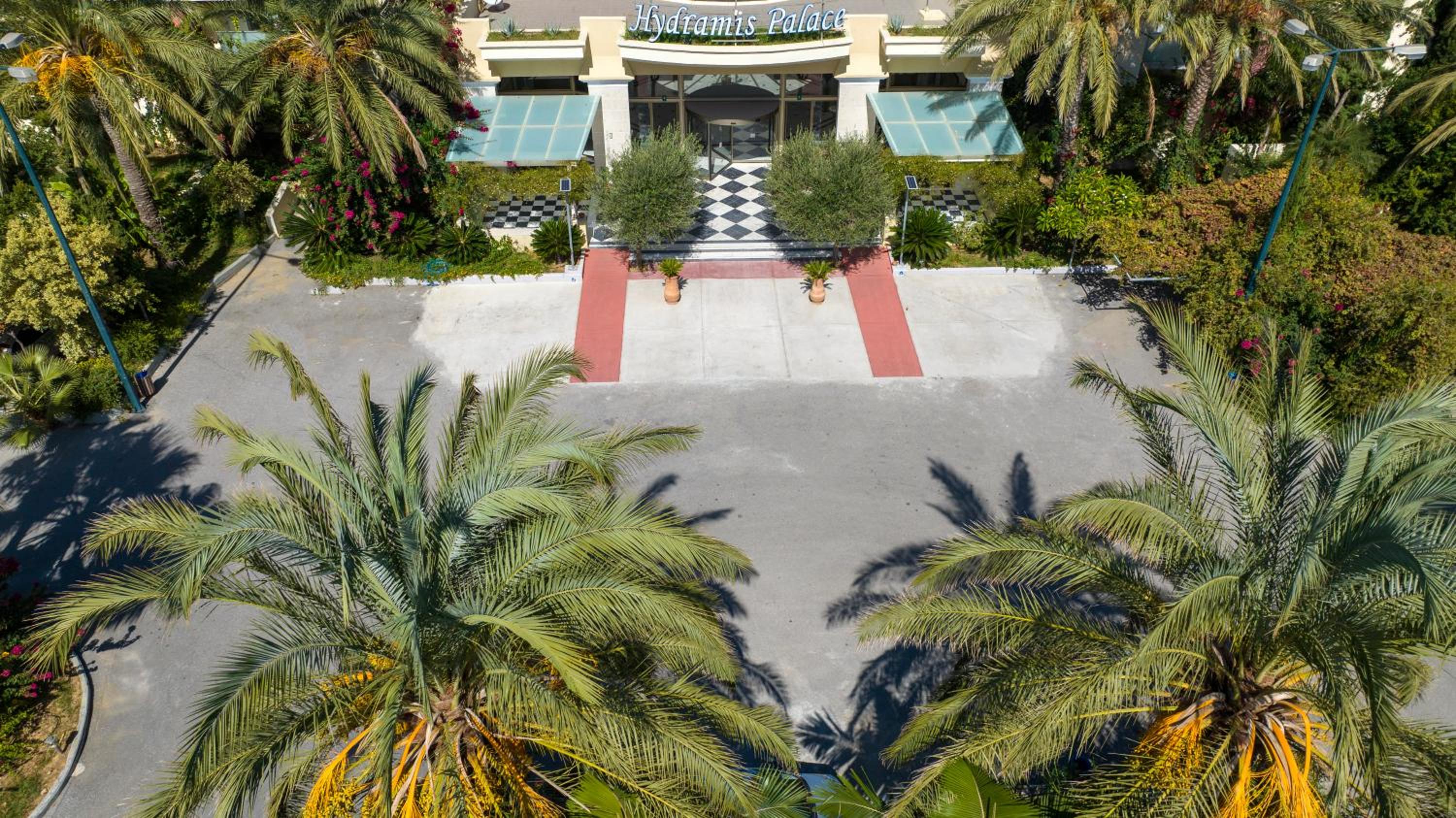 Hydramis Palace Beach Resort