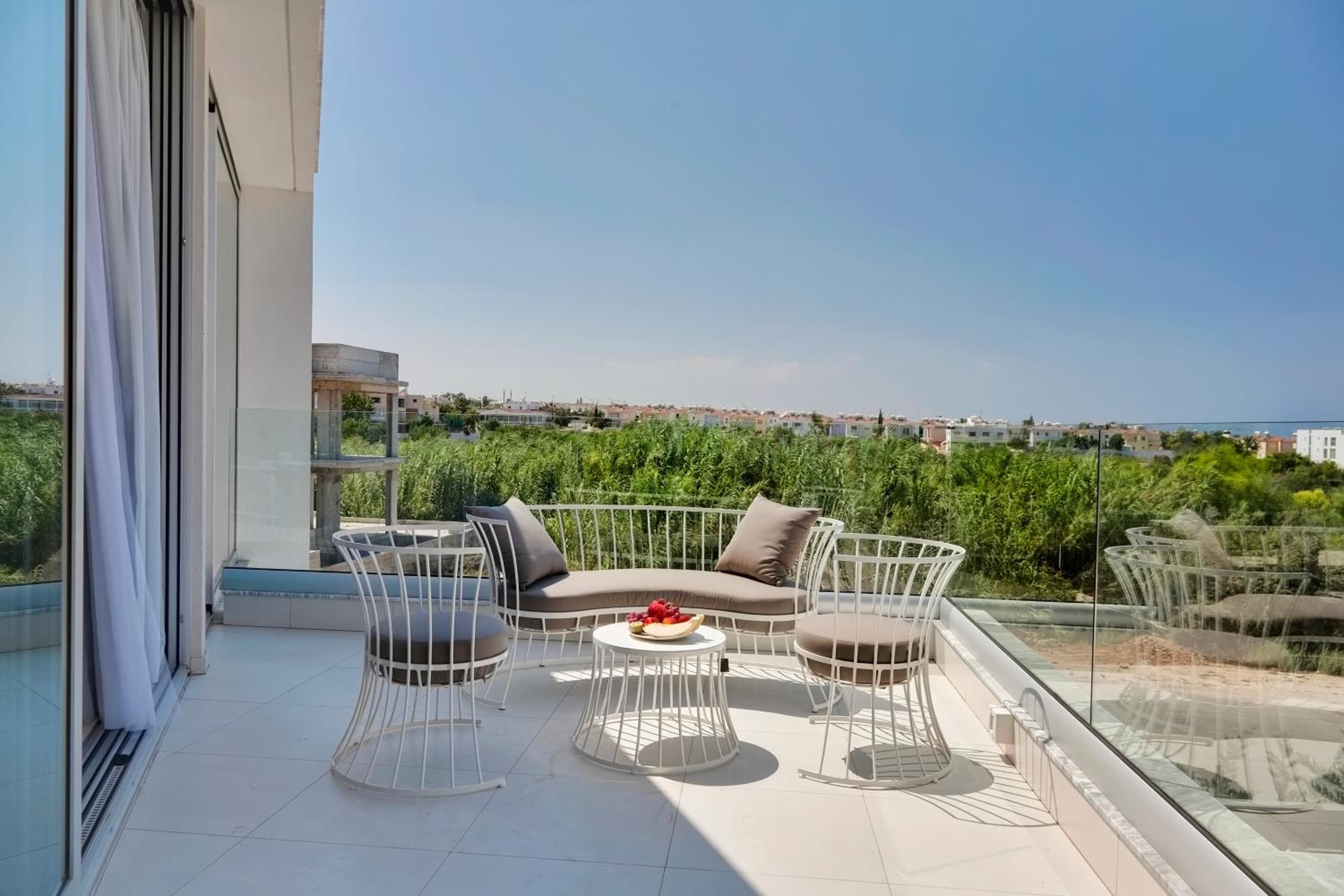 Seaview Luxury Villa Jacuzzi & Pool! 2 Min Beach