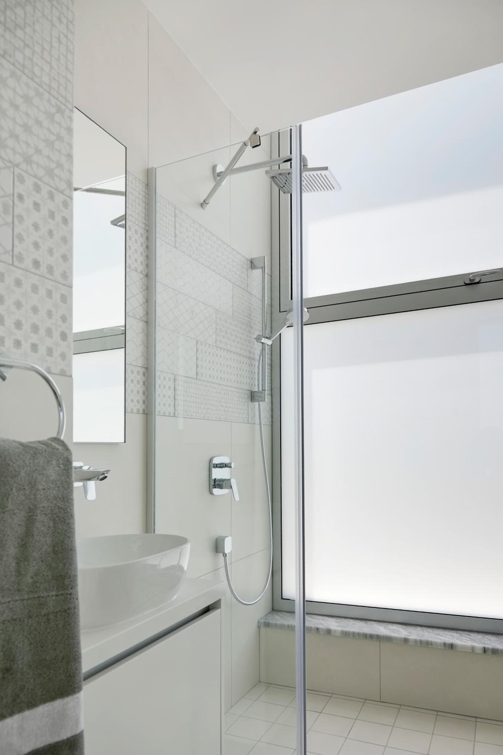 Seaview Luxury Villa Jacuzzi & Pool! 2 Min Beach