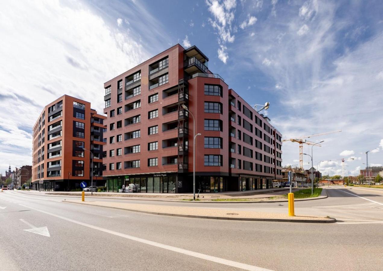 DOKI Living & Foodhall by Downtown Apartments