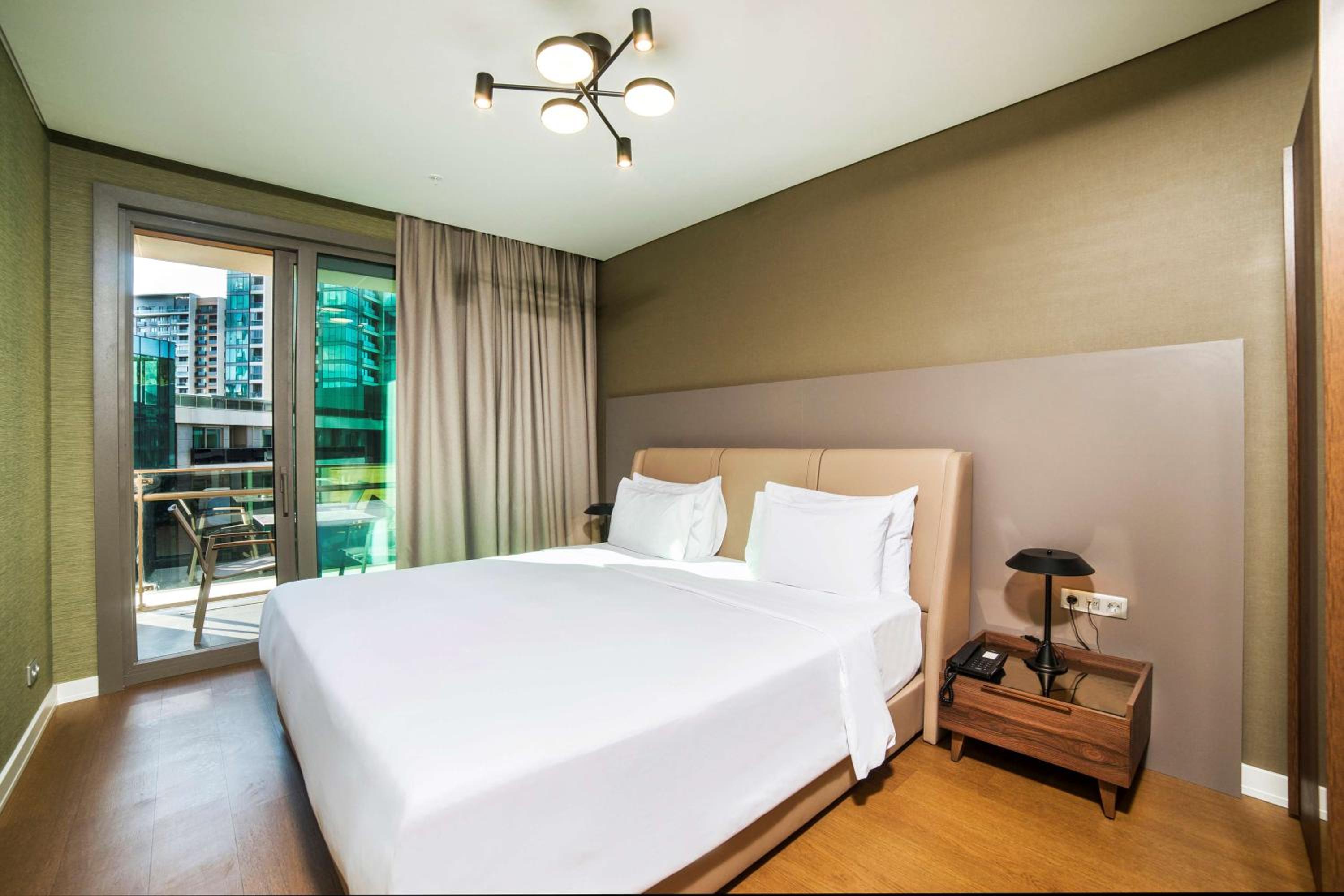 Radisson Residences Vadistanbul - Image 75