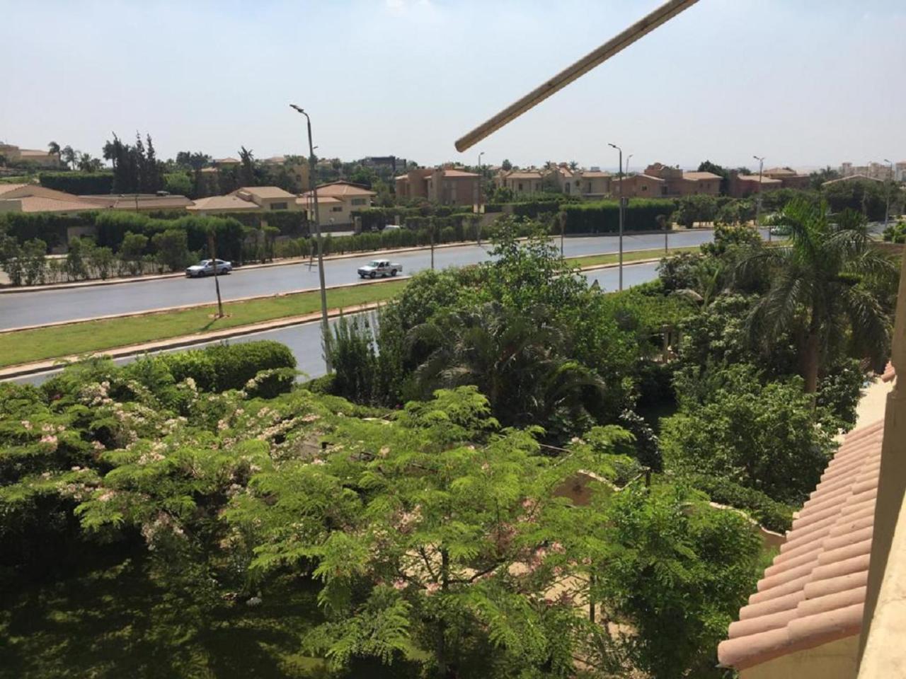 Choueifat - Katameya heights 5th settlement, 3 double bedrooms entire apartment