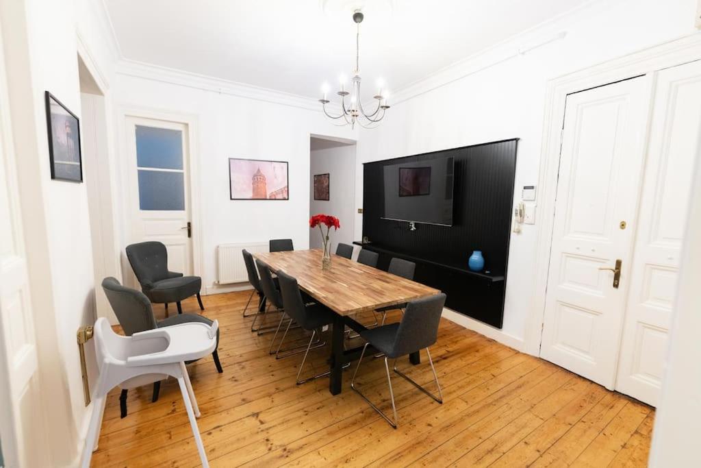 Apartment in the historical passage in Galata
