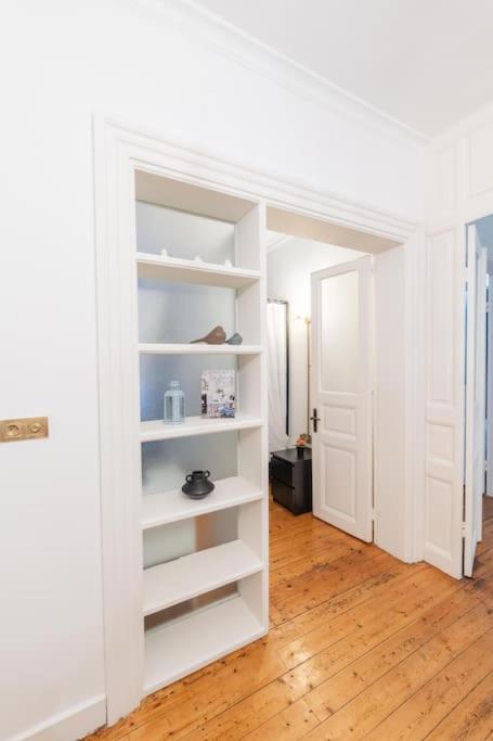 Apartment in the historical passage in Galata