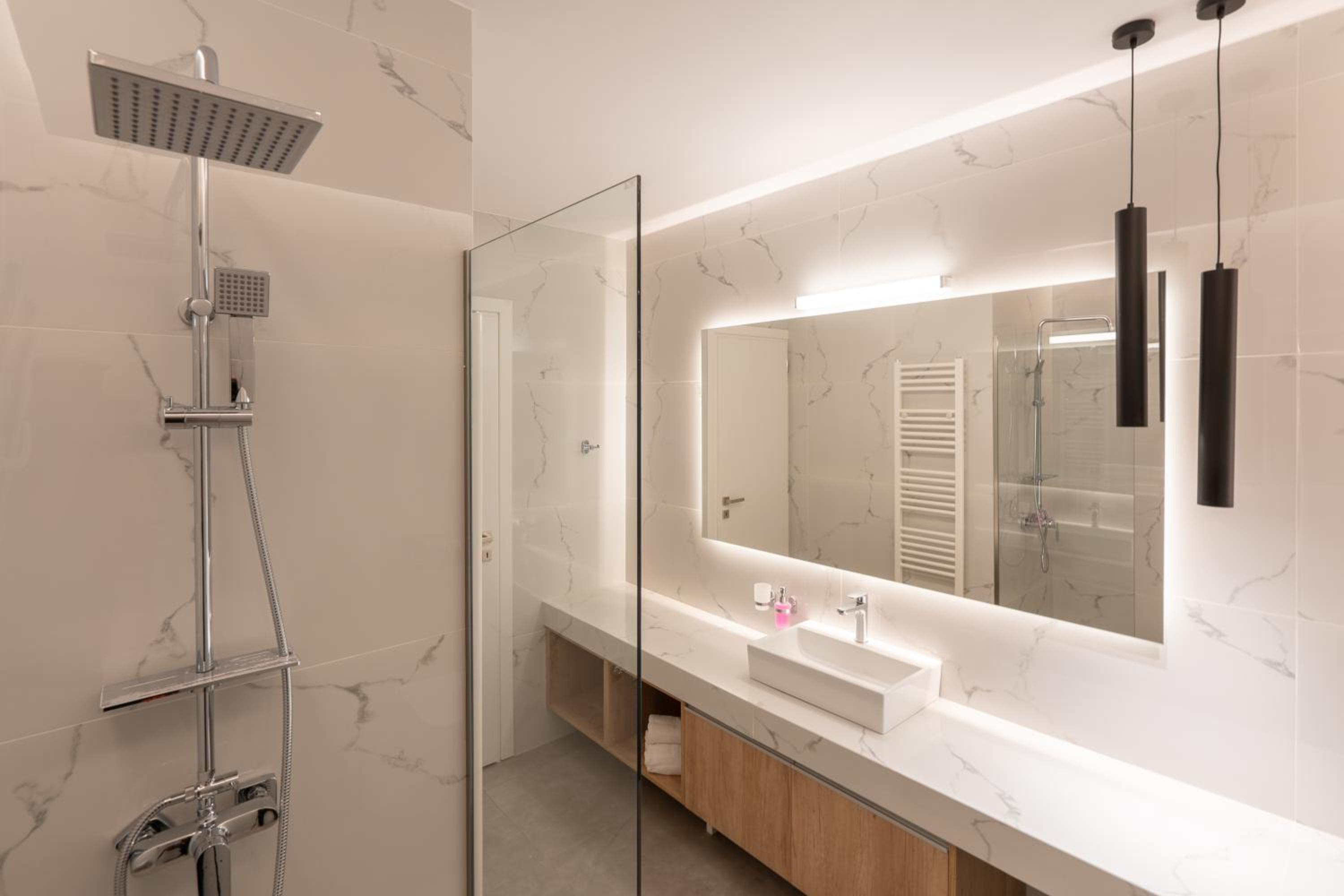 Seven Hills, Boutique Apartments