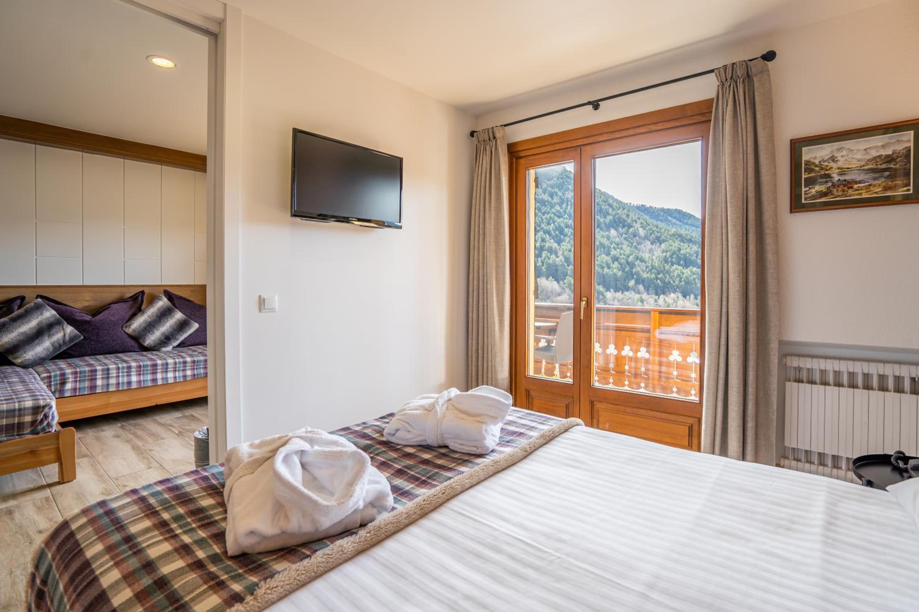 Abba Ordino Babot Hotel