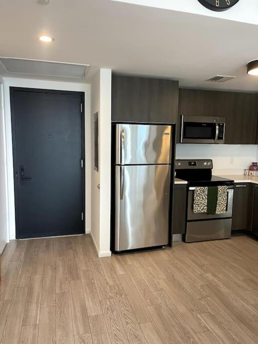 Luxury 2BR Corner Apt Downtown MIA