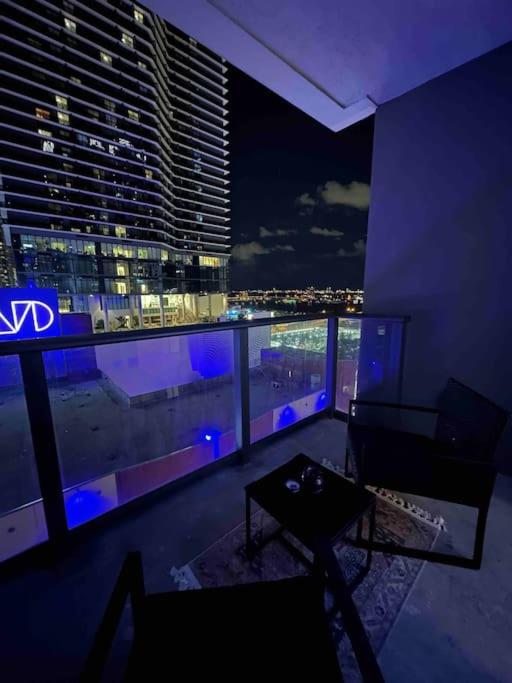 Luxury 2BR Corner Apt Downtown MIA
