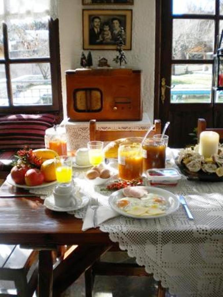 Photo 10