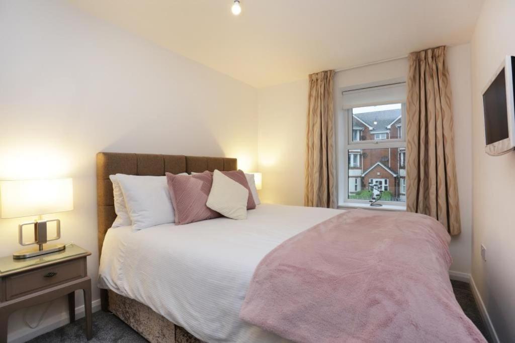 COASTAL CHARM by BOURNECOAST - A Modern Apartment Close to the Sandy Beaches - FM8387 view 3