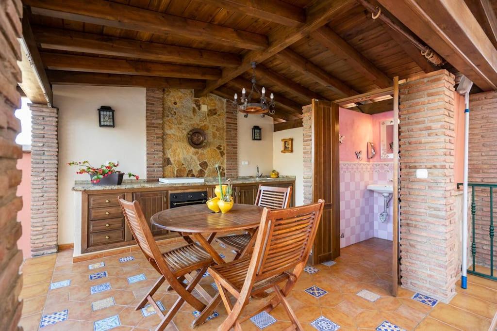 Villa Elísabeth, con piscina climatizada, especial para familias