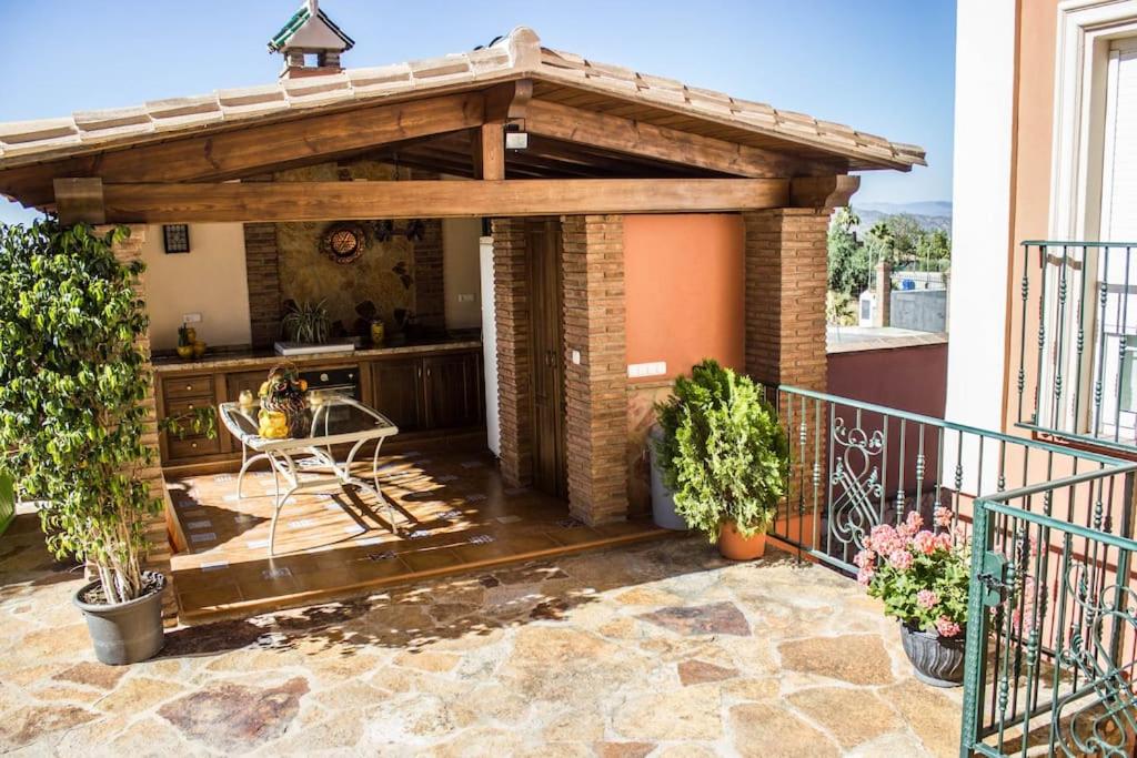Villa Elísabeth, con piscina climatizada, especial para familias