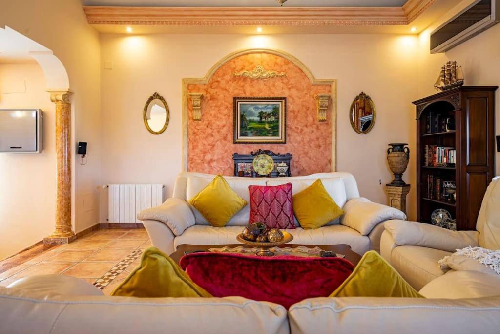 Villa Elísabeth, con piscina climatizada, especial para familias