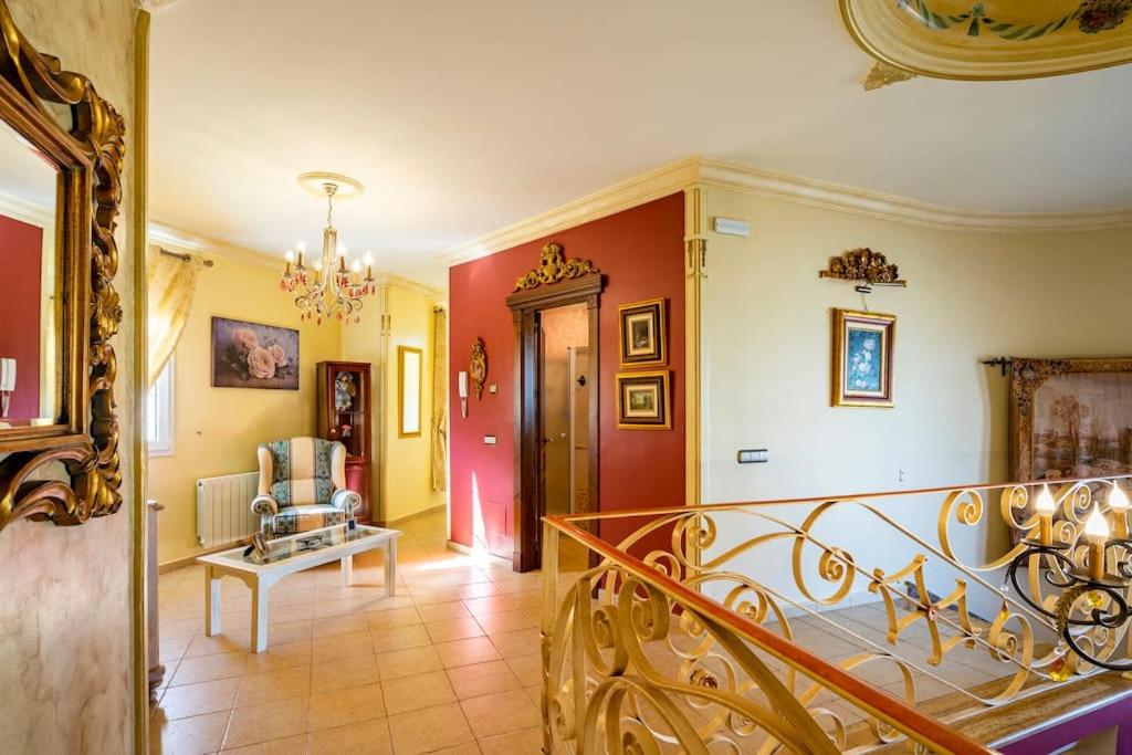 Villa Elísabeth, con piscina climatizada, especial para familias