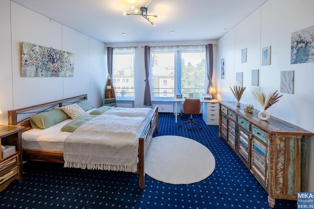150 m² Unterkunft mit Billard, Kicker & Parkplatz