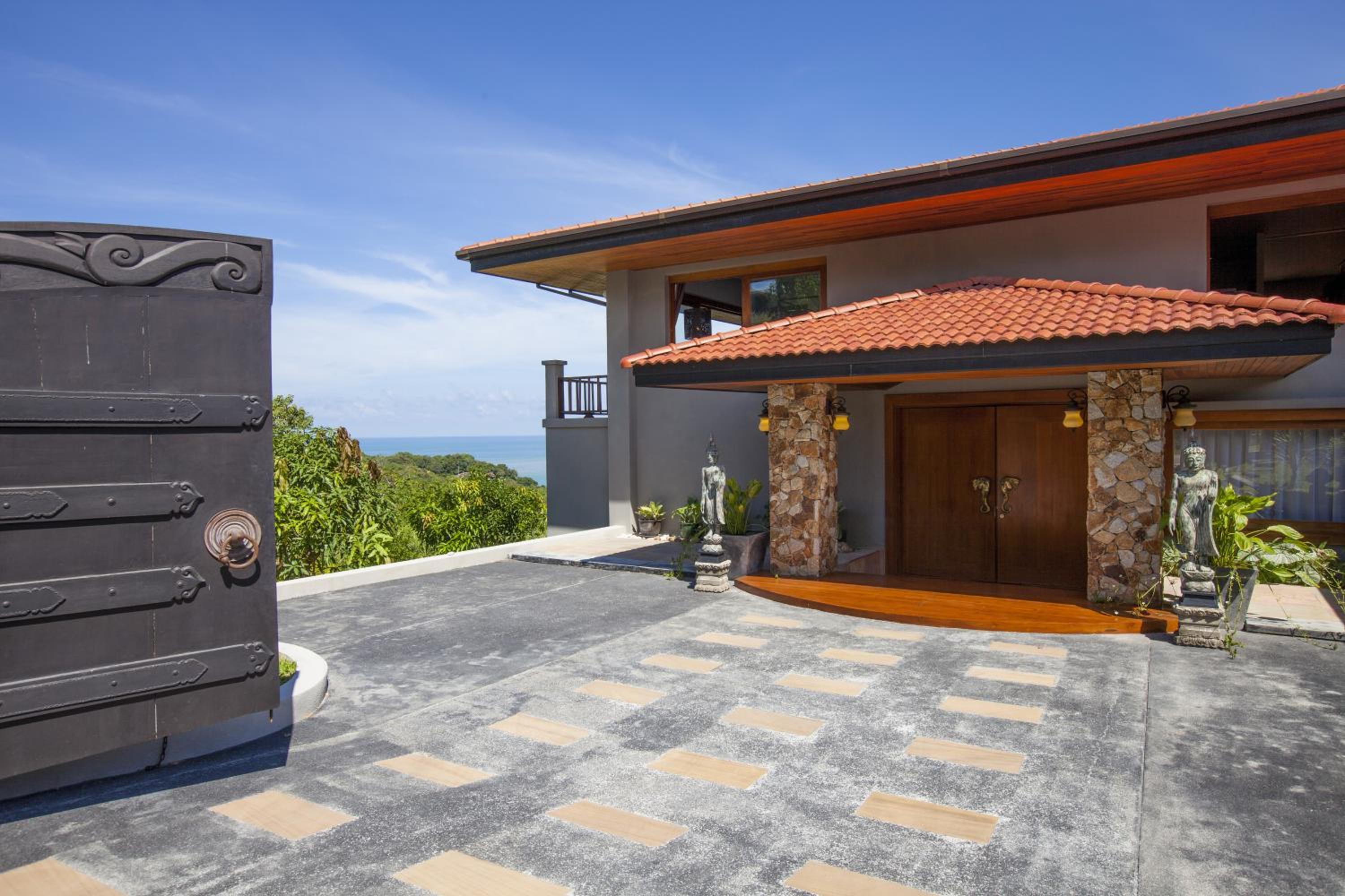 Baan Phuttarak - Seaview Private Villa - main view