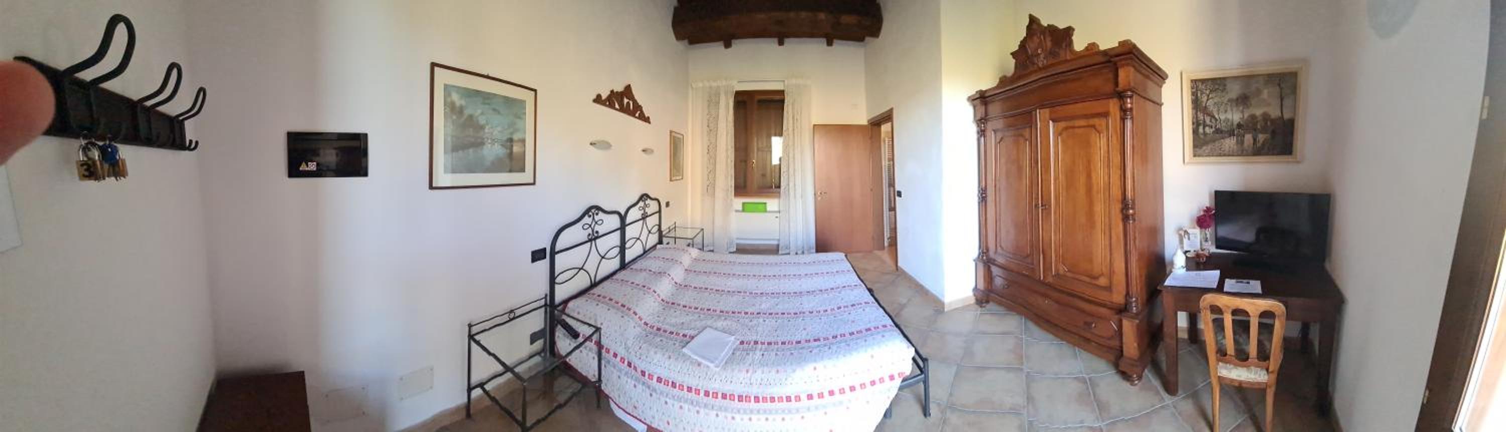 Photo 44