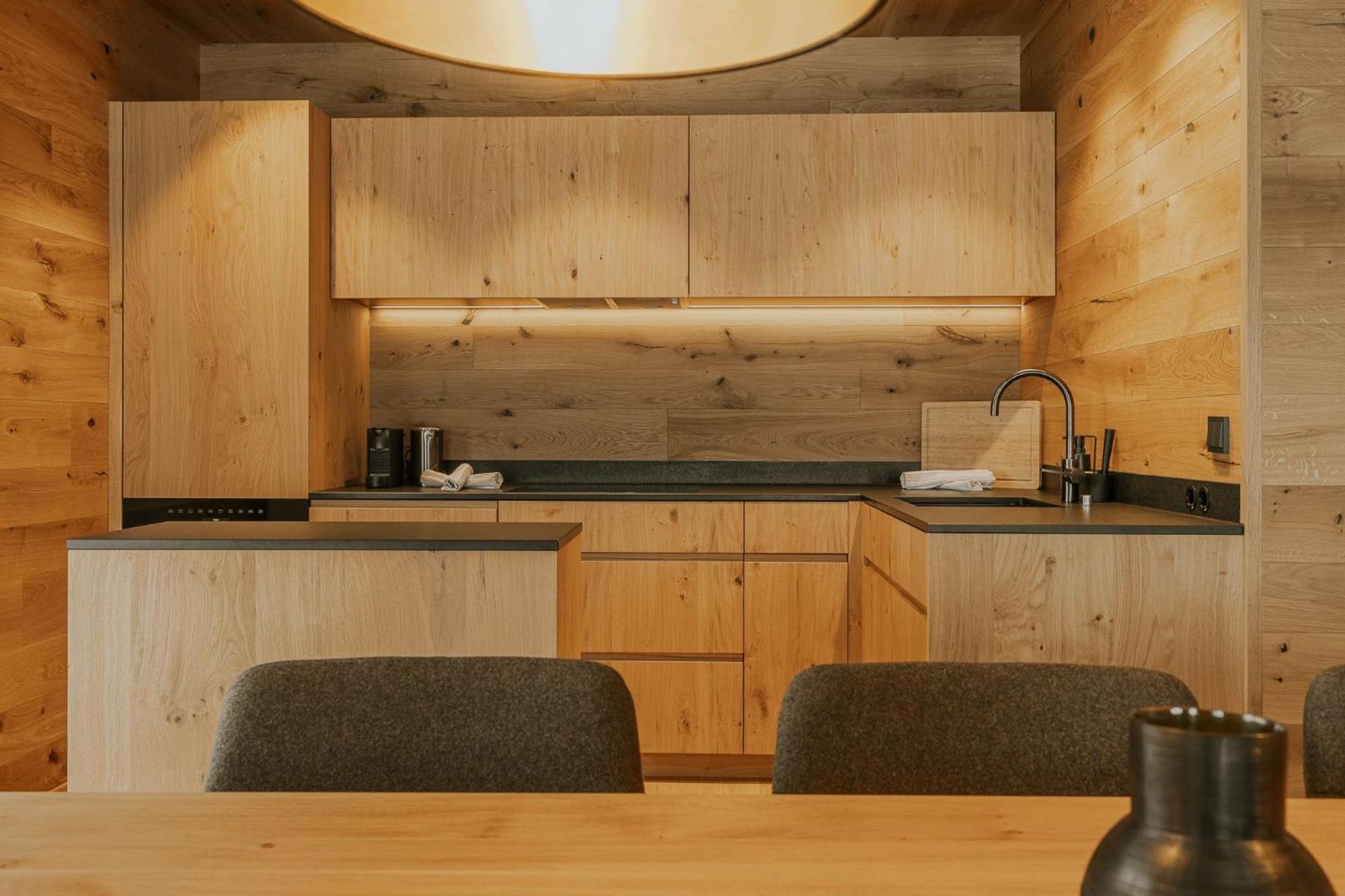 Boutique Chalet Almrausch view 5