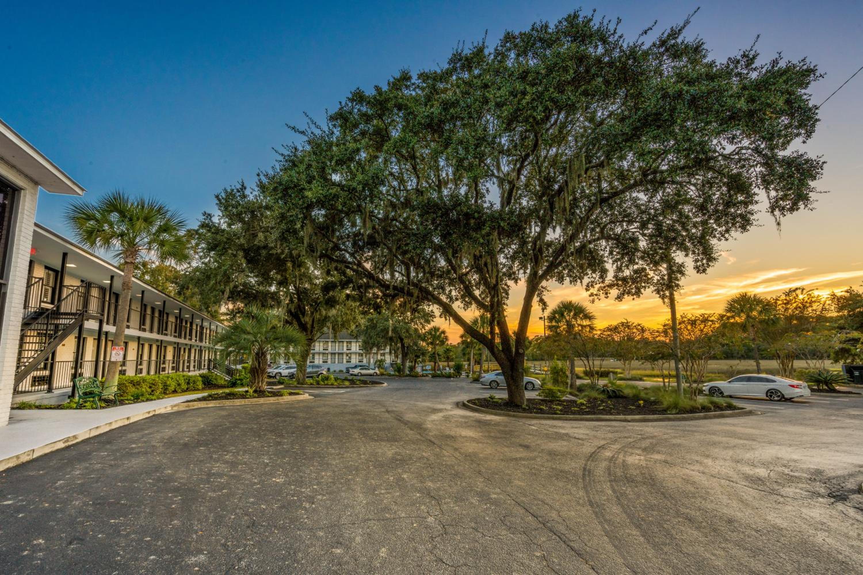 Charleston Creekside Inn view 2