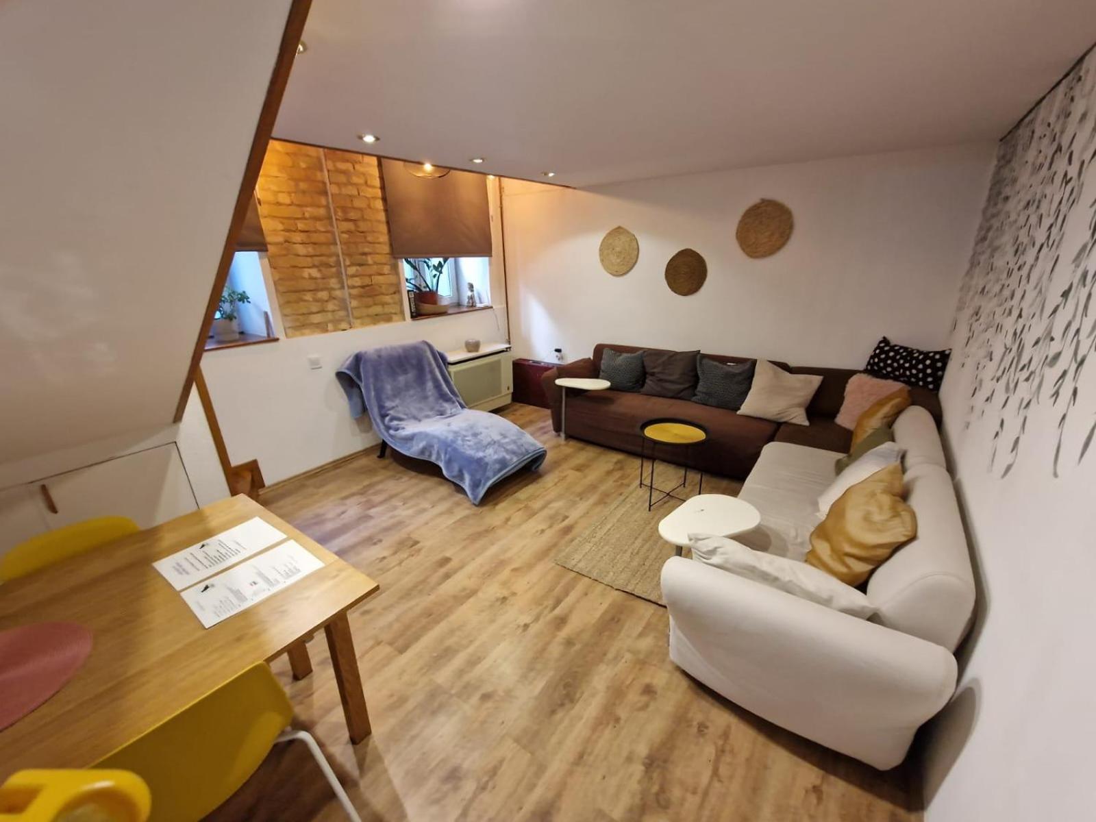 Stylish Natural Apartment with SAUNA - Heroes Square