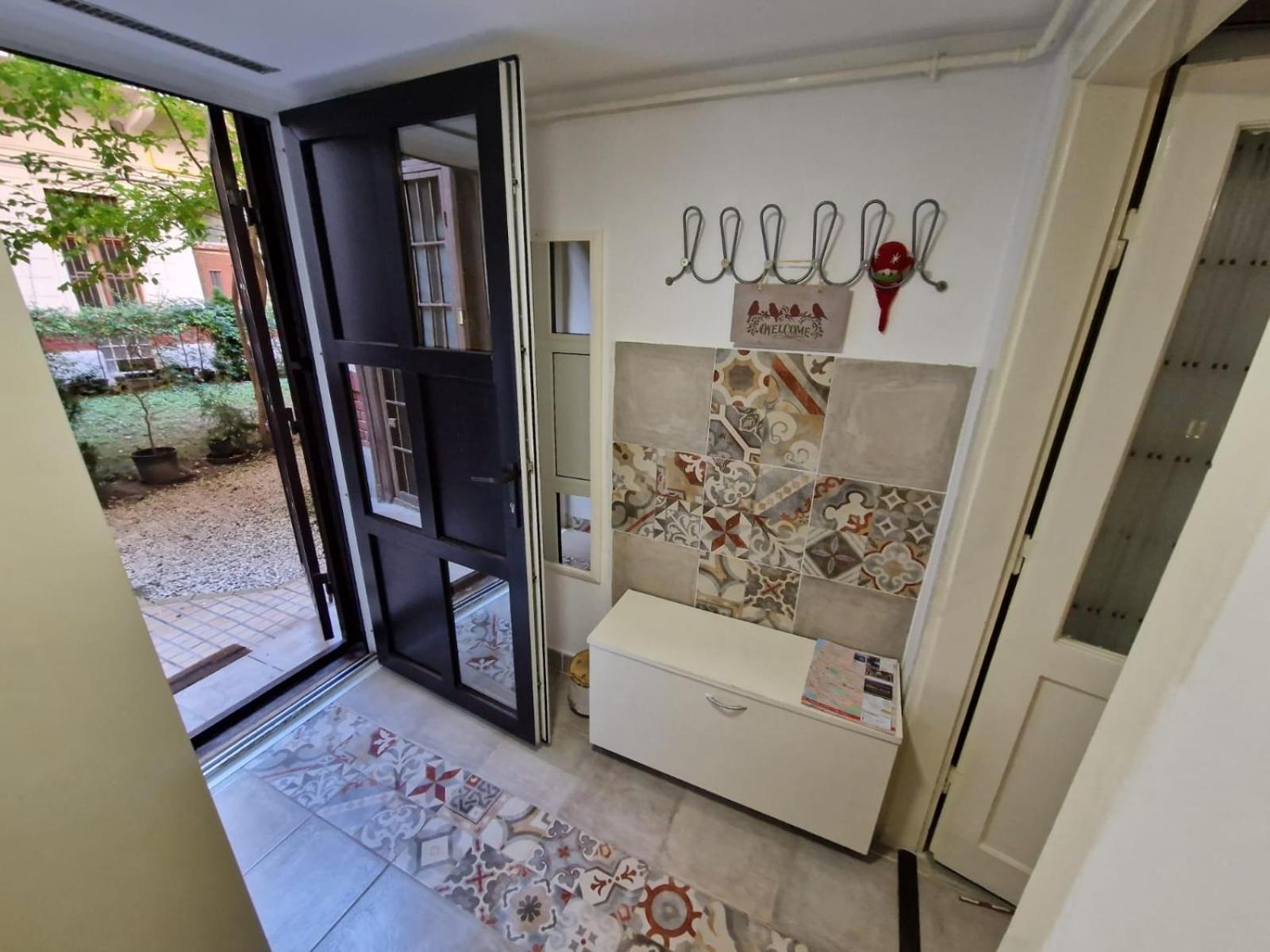 Stylish Natural Apartment with SAUNA - Heroes Square
