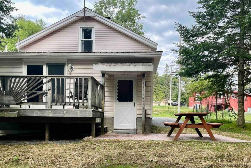 Moose Riverside Bungalow 3BR Home Old Forge NY