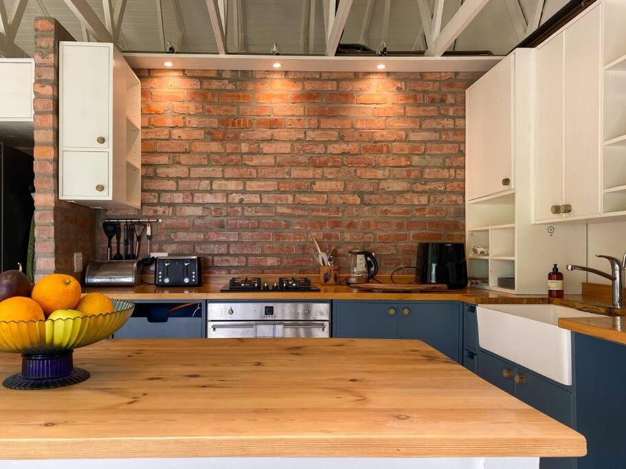 Sycamore House:Boho Luxe Retreat view 5