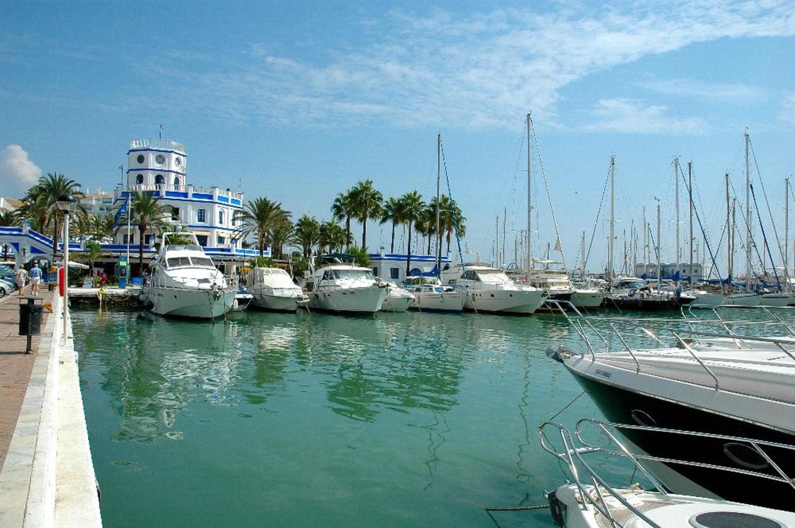 Beautiful Apartment in Estepona Center