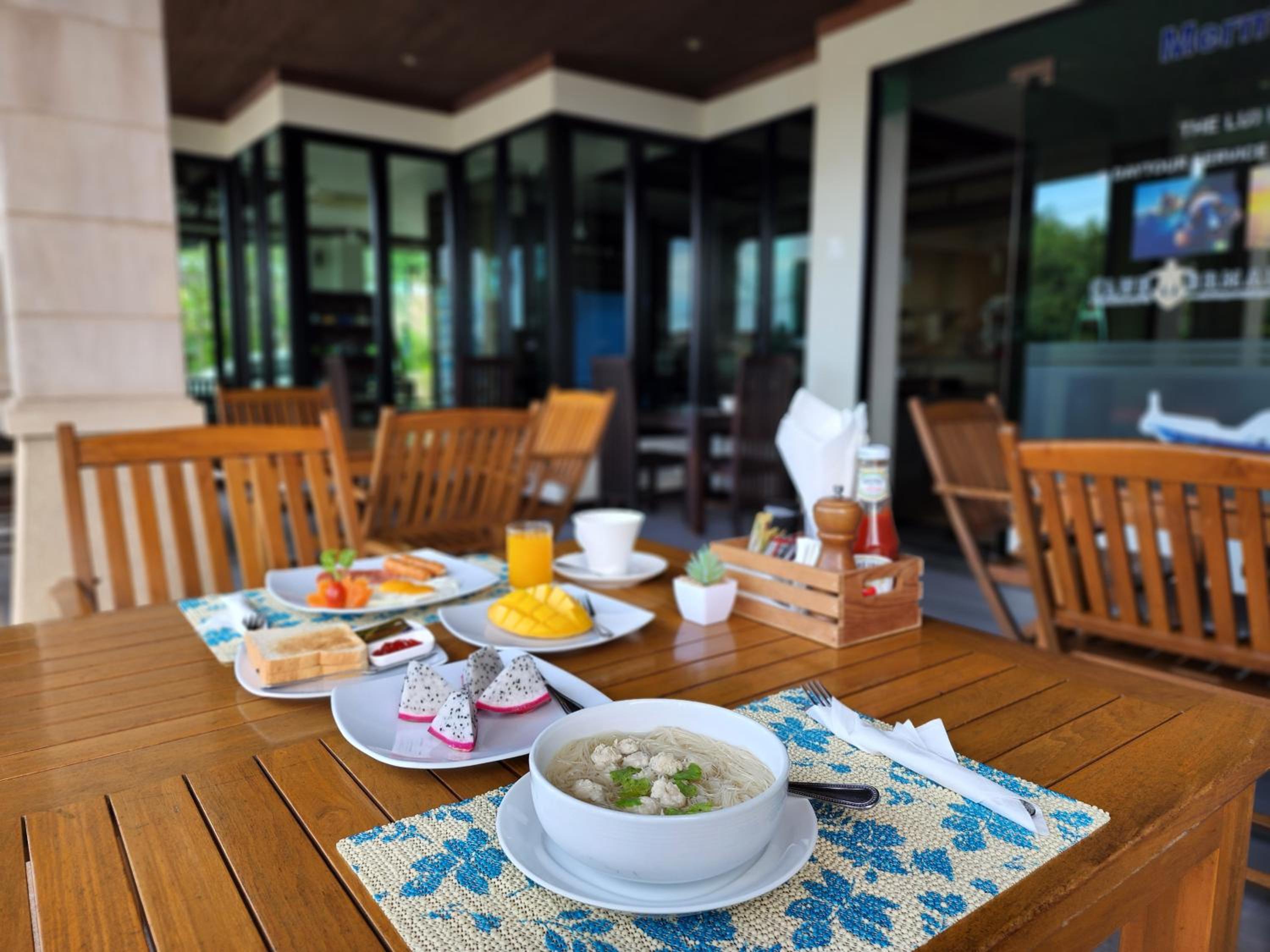 Lanta Mermaid Boutique House-Cozy Stay,Seaview, Delicious Breakfast,2 Minutes Walk to the Beach