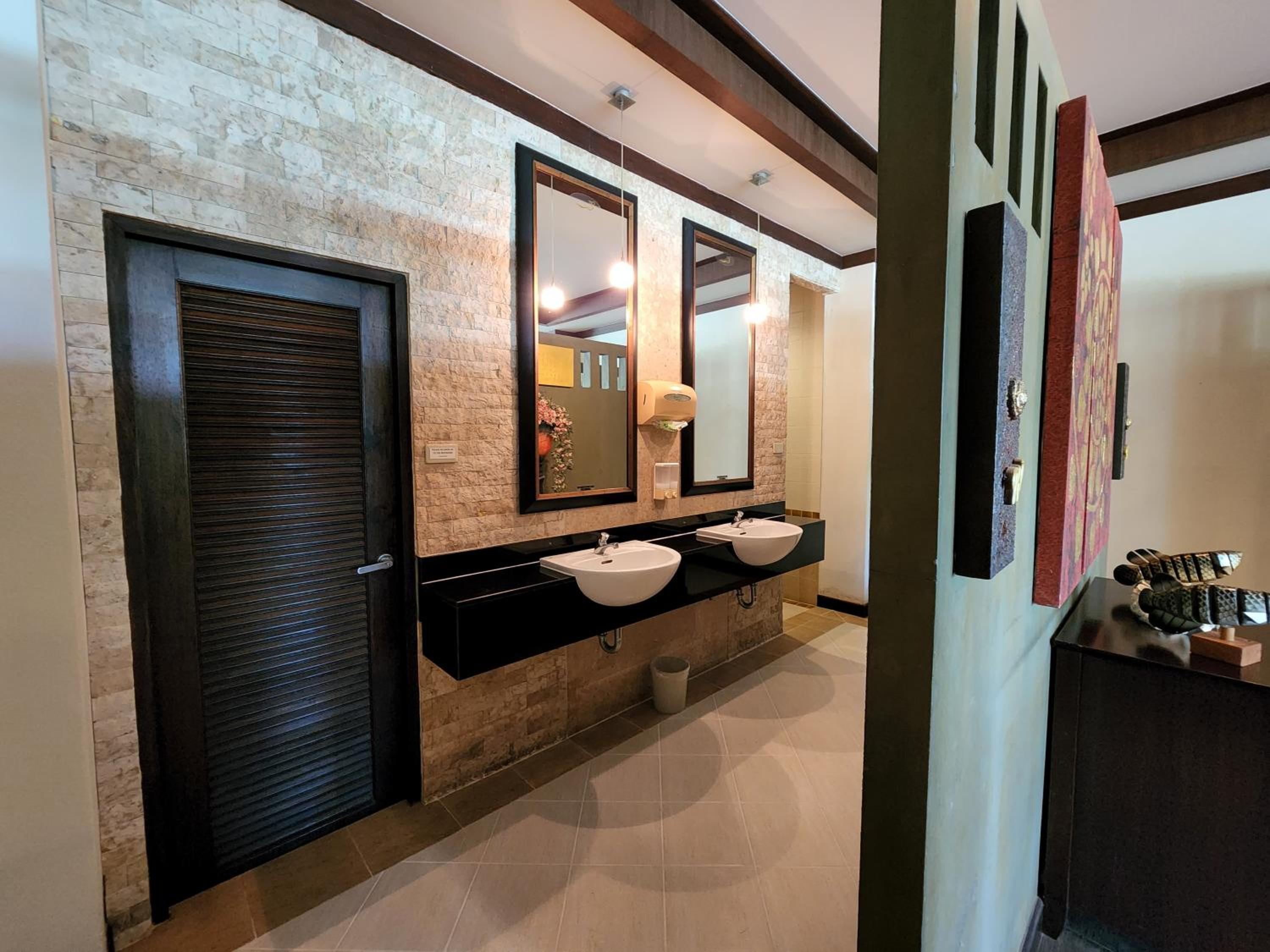 Lanta Mermaid Boutique House-Cozy Stay,Seaview, Delicious Breakfast,2 Minutes Walk to the Beach