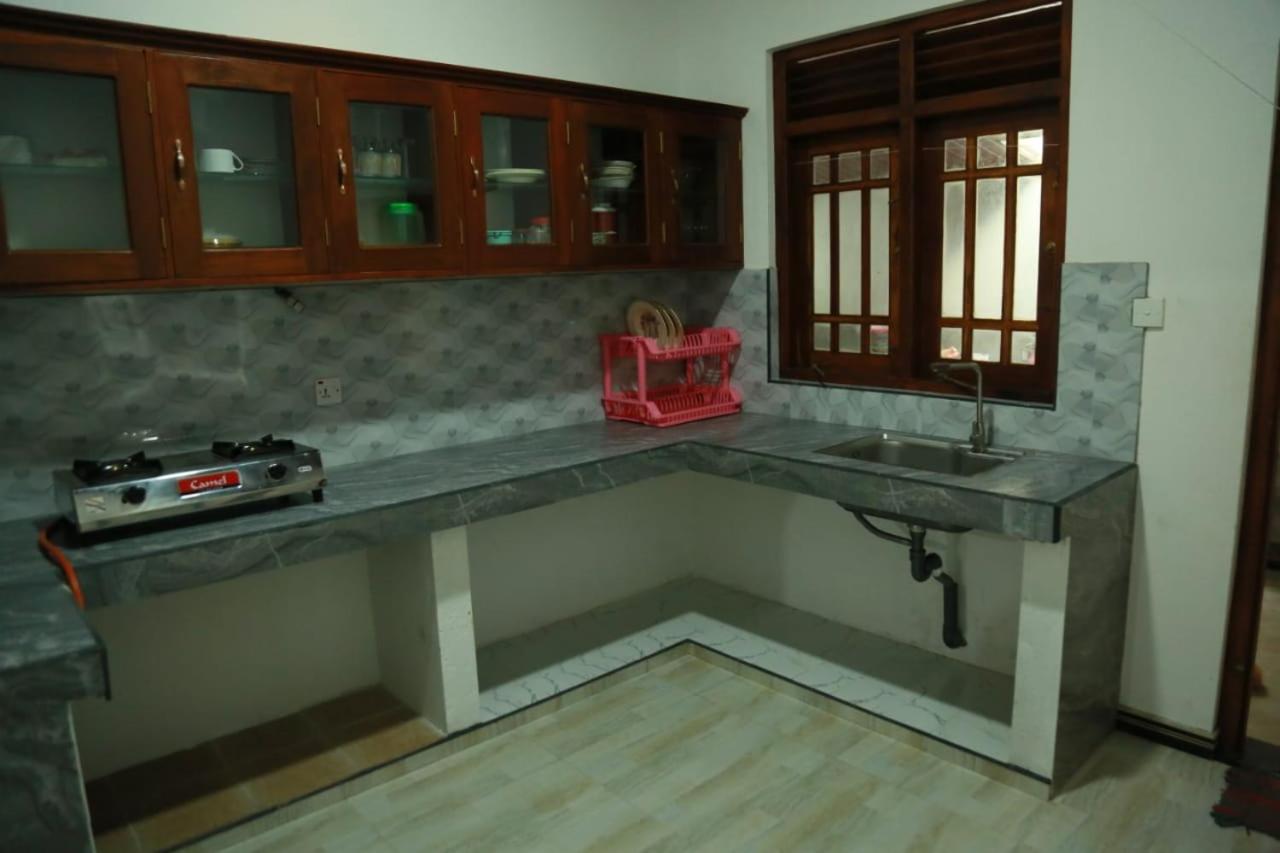 Induwara Villa