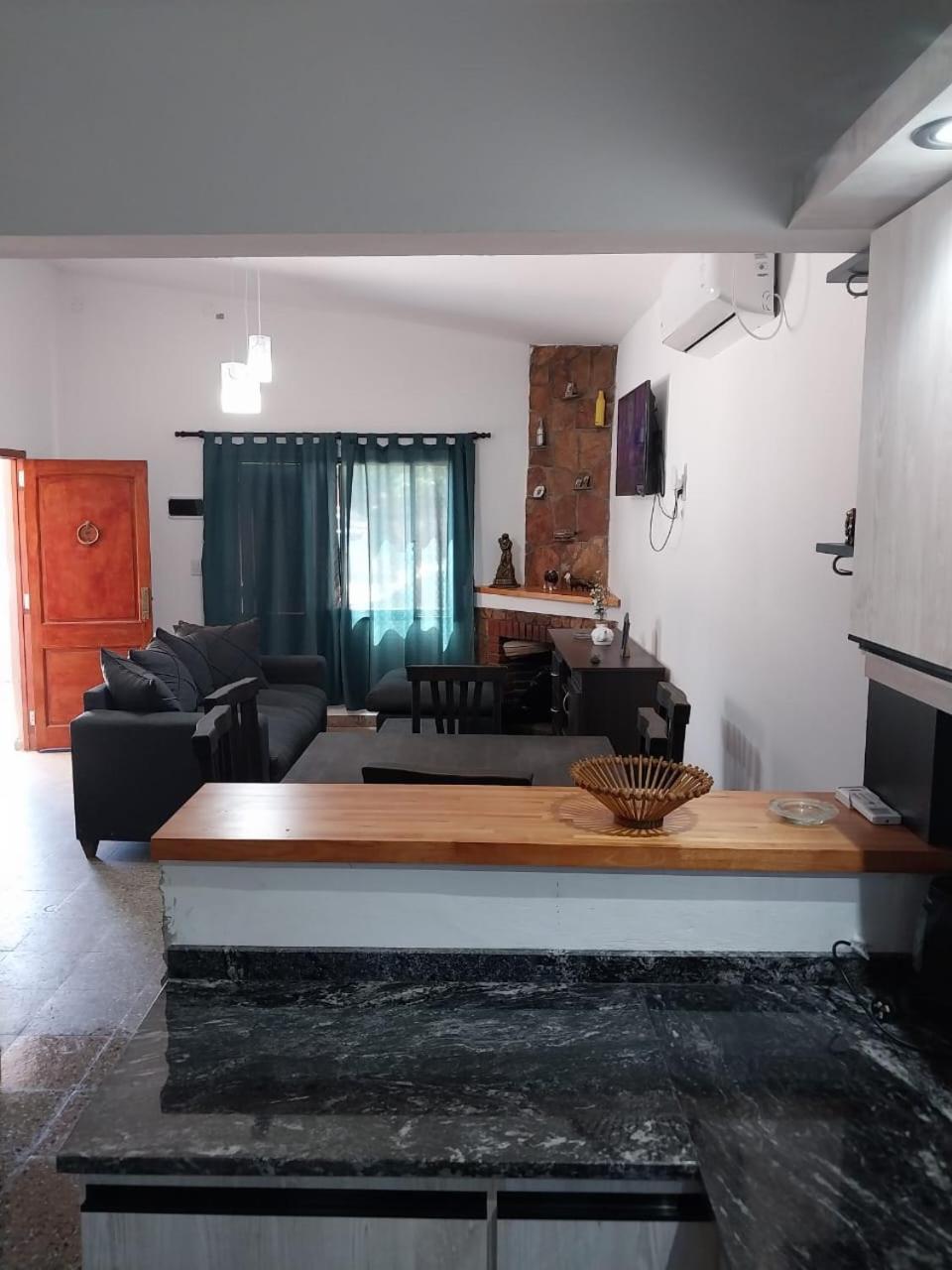 Casa Familia Reynoso