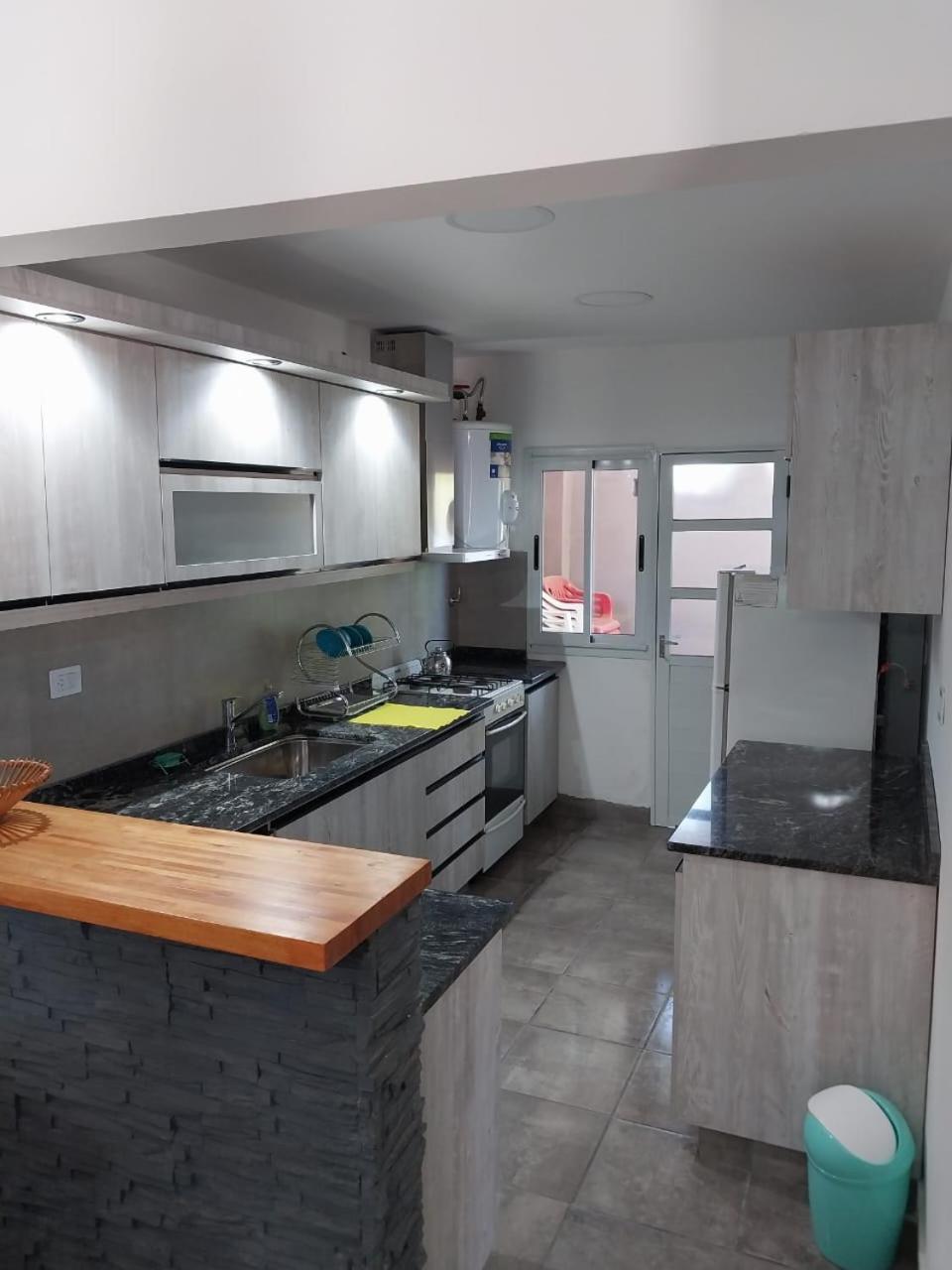 Casa Familia Reynoso