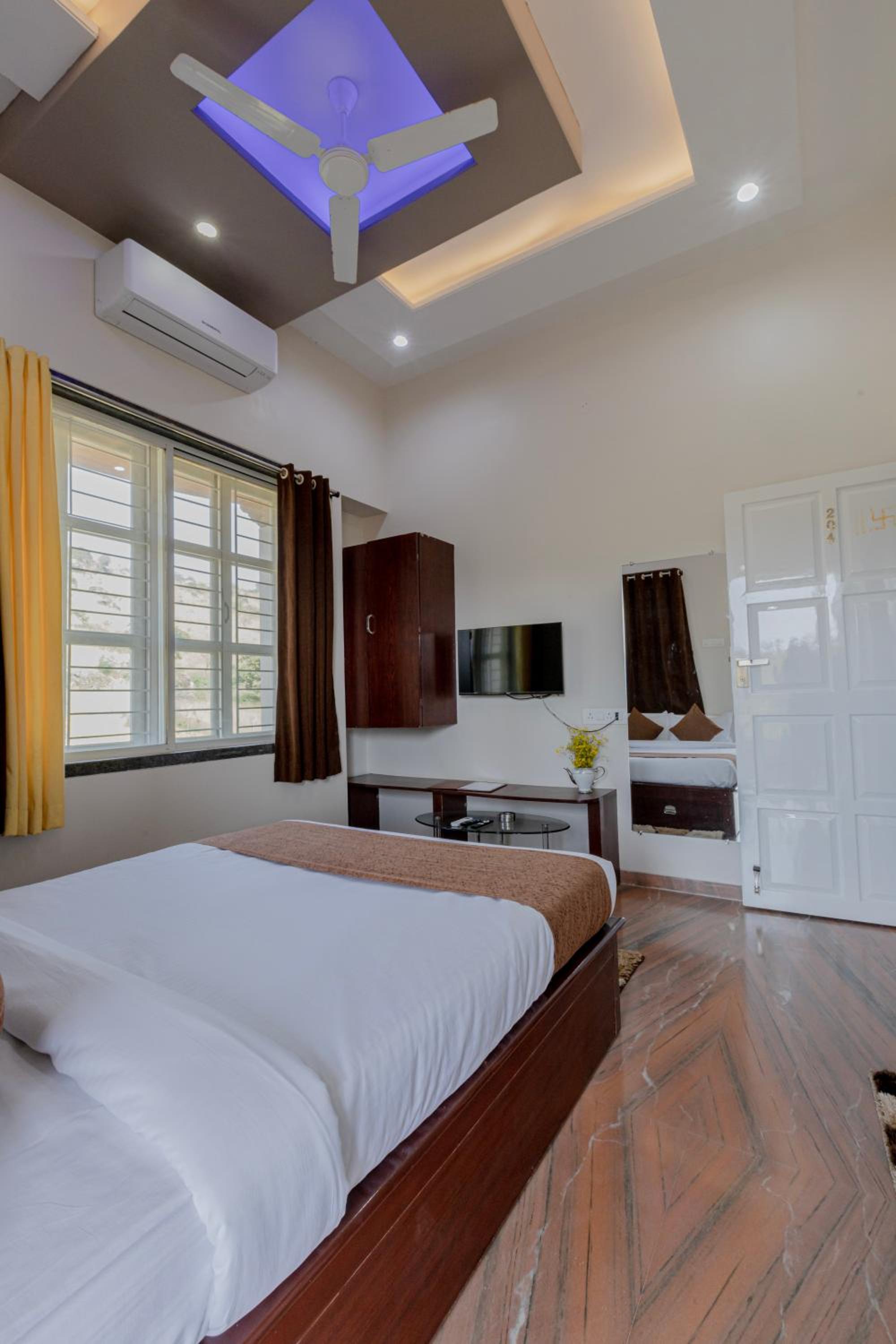 Silver Galaxy Resort