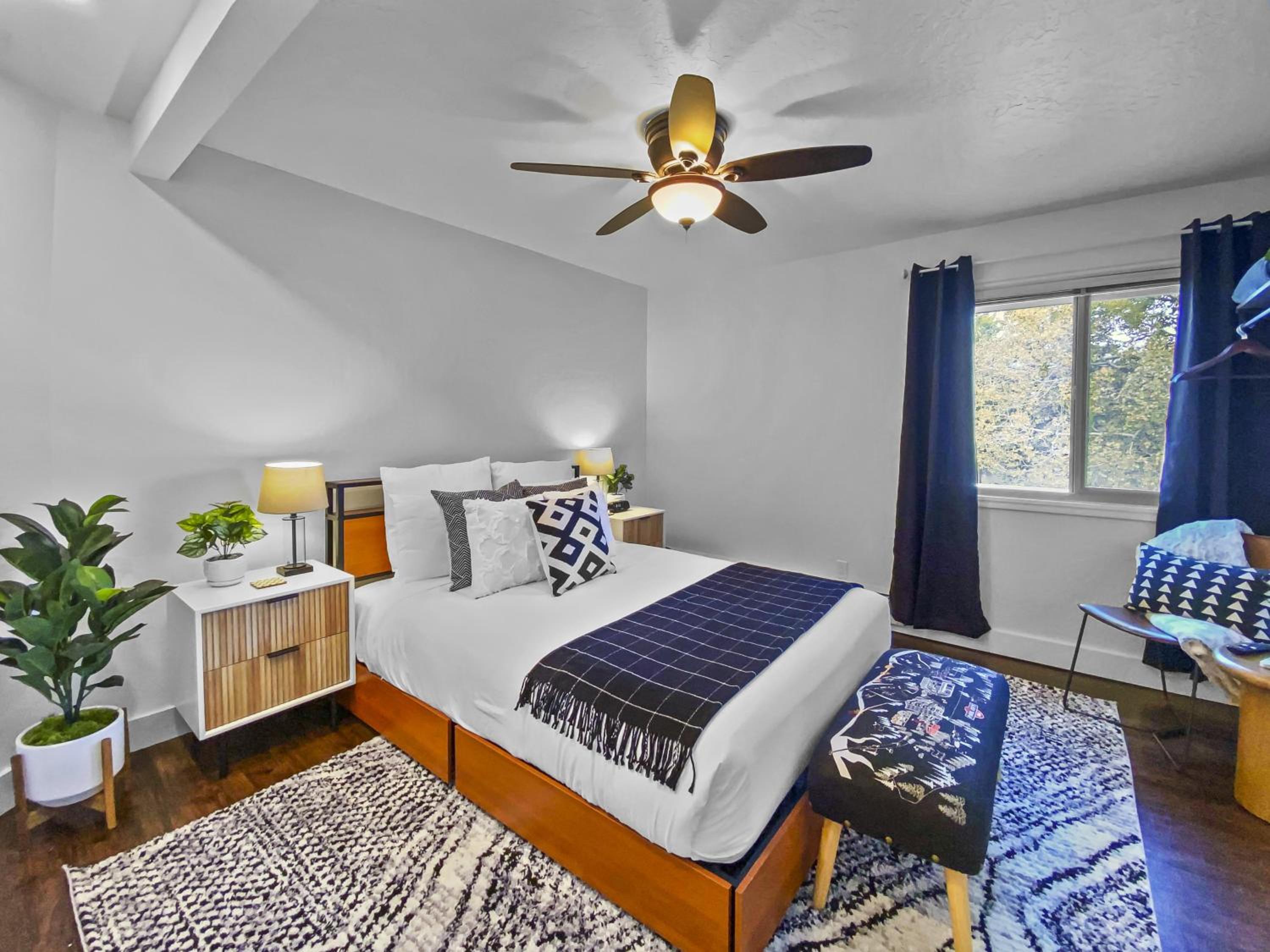 37C Hidden Creek Mountain Getaway view 3
