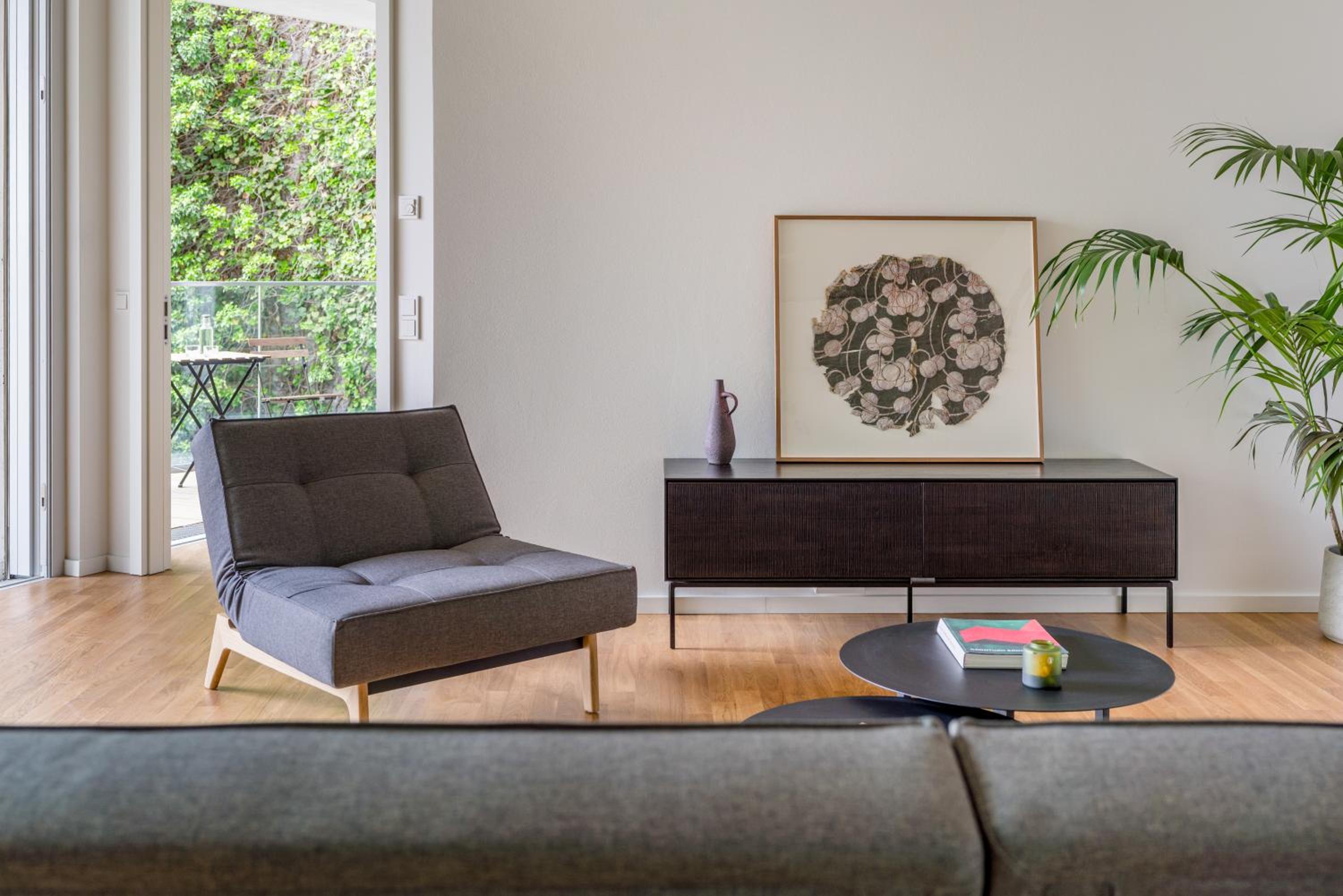 Carlotta Apartments photo 5
