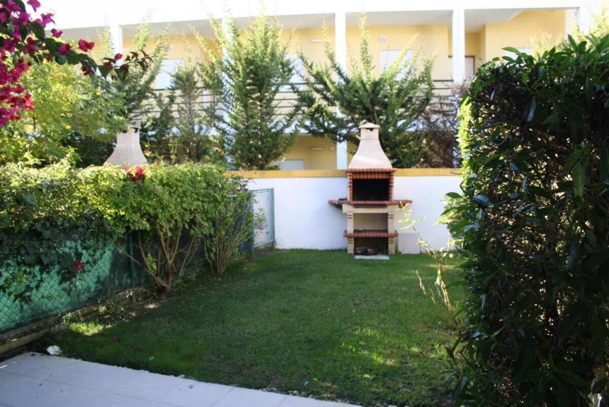 4 bedroom town house Vale de Parra, close to Gale AT22 view 4
