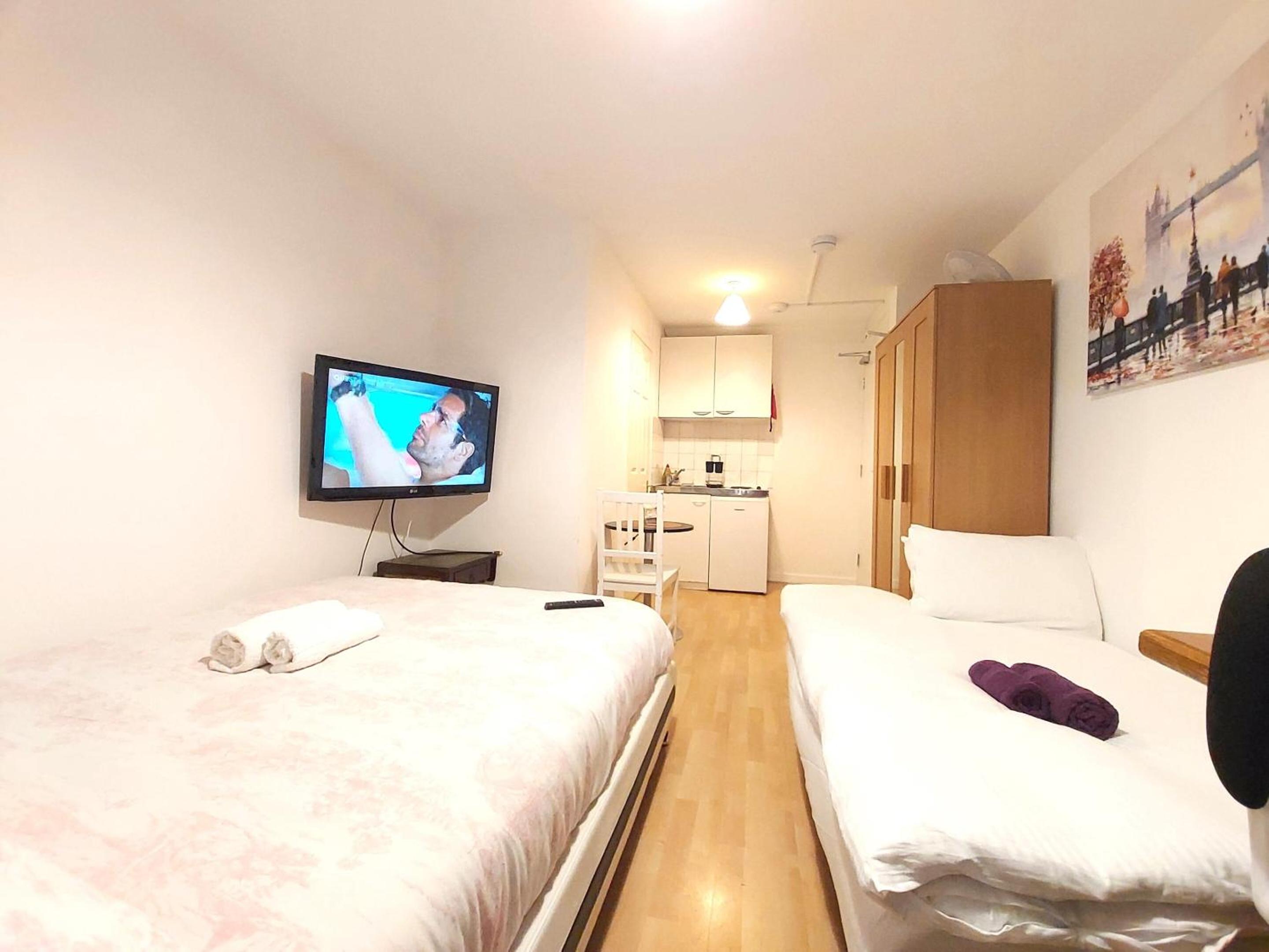 London Harford House rooms