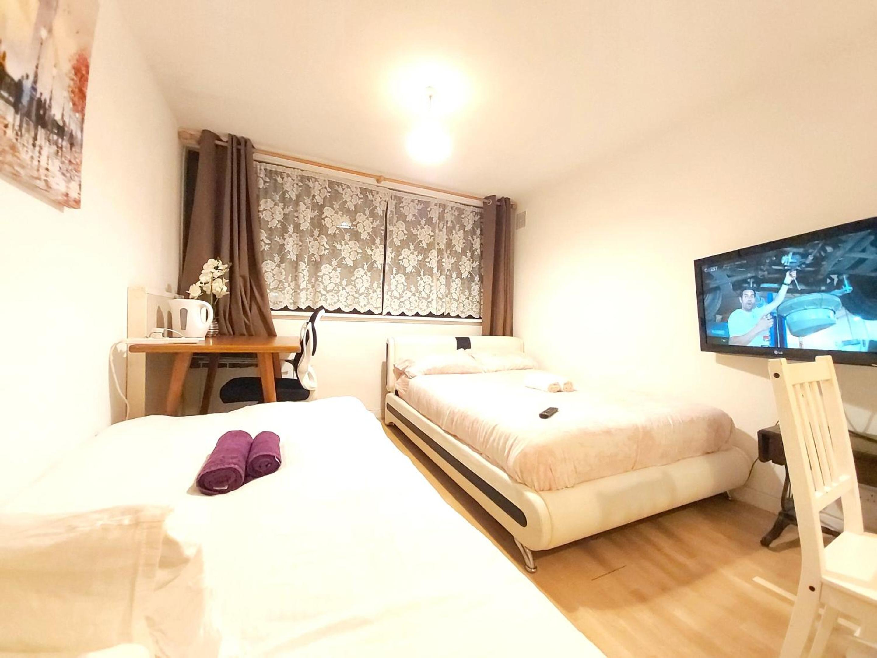 London Harford House rooms