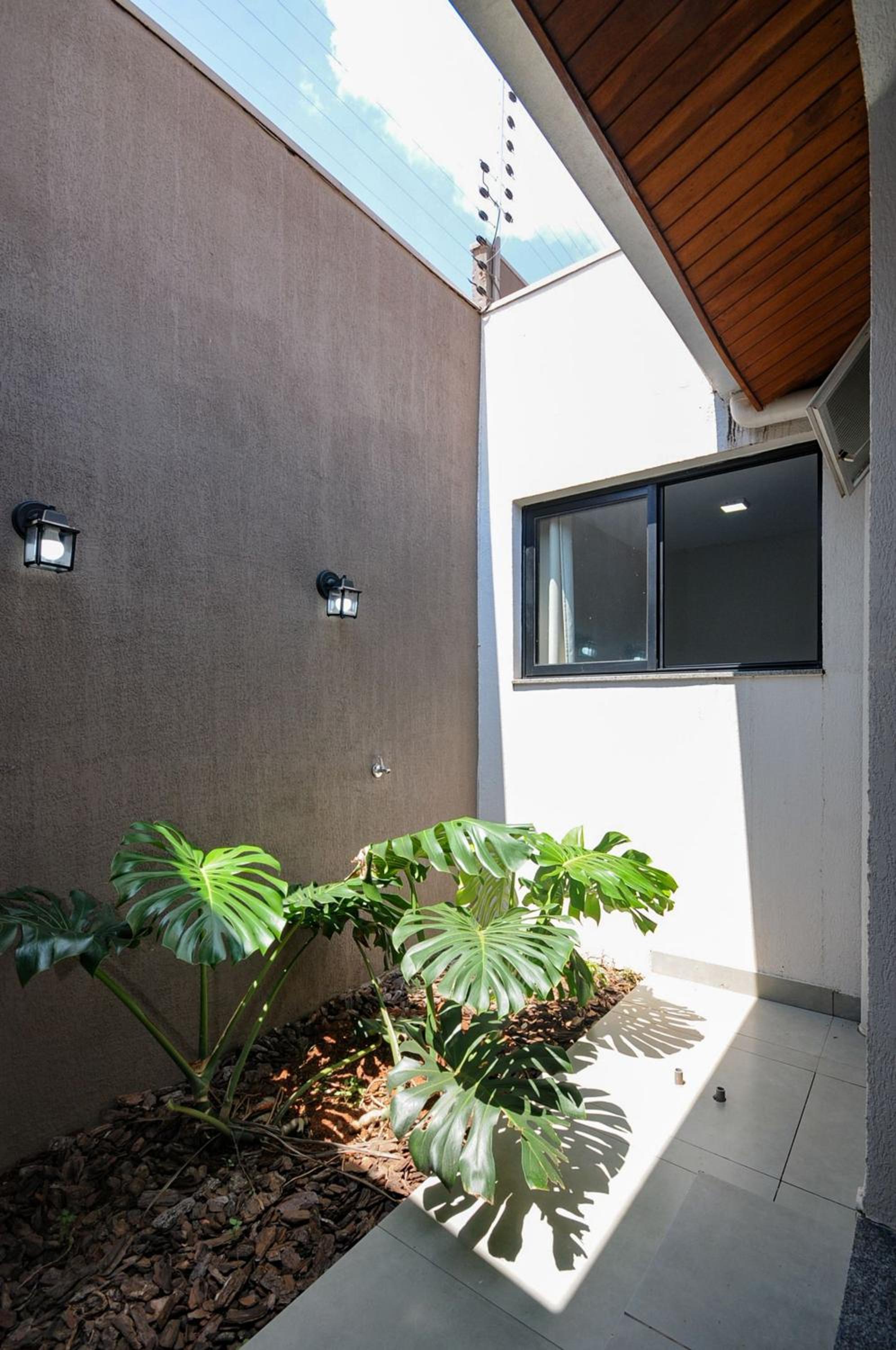 16 Hóspedes - Piscina Àgua Salgada e Área Gourmet