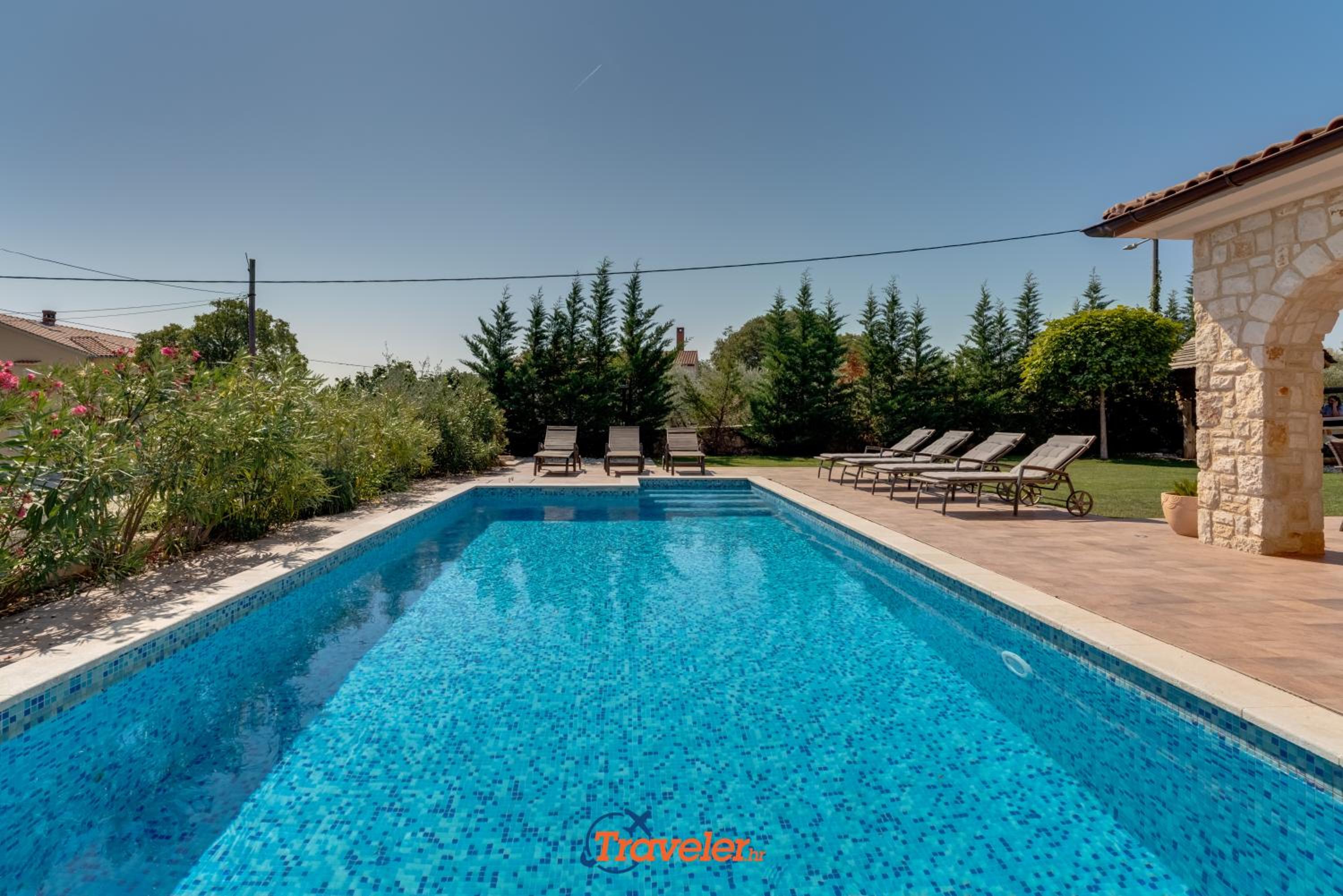 House view 5