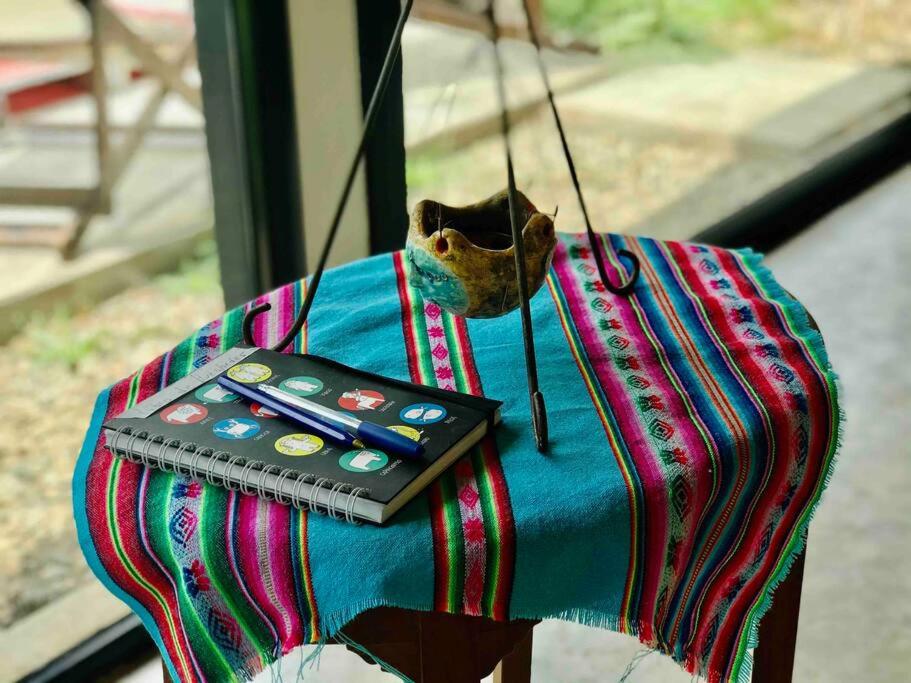 CASALINDA EN LA MONTAÑA CON PISCINA y WIFI