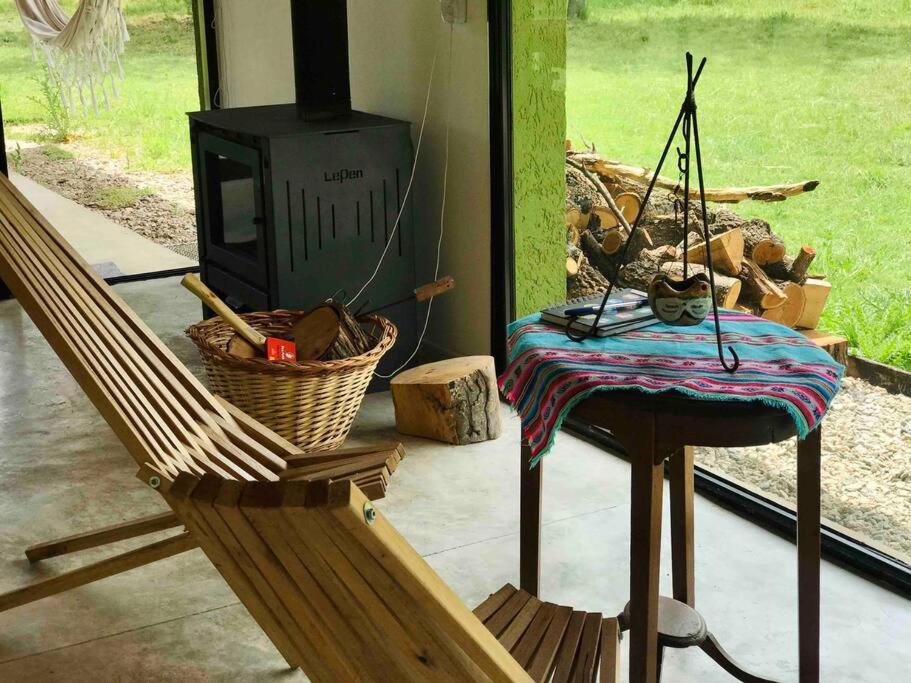 CASALINDA EN LA MONTAÑA CON PISCINA y WIFI