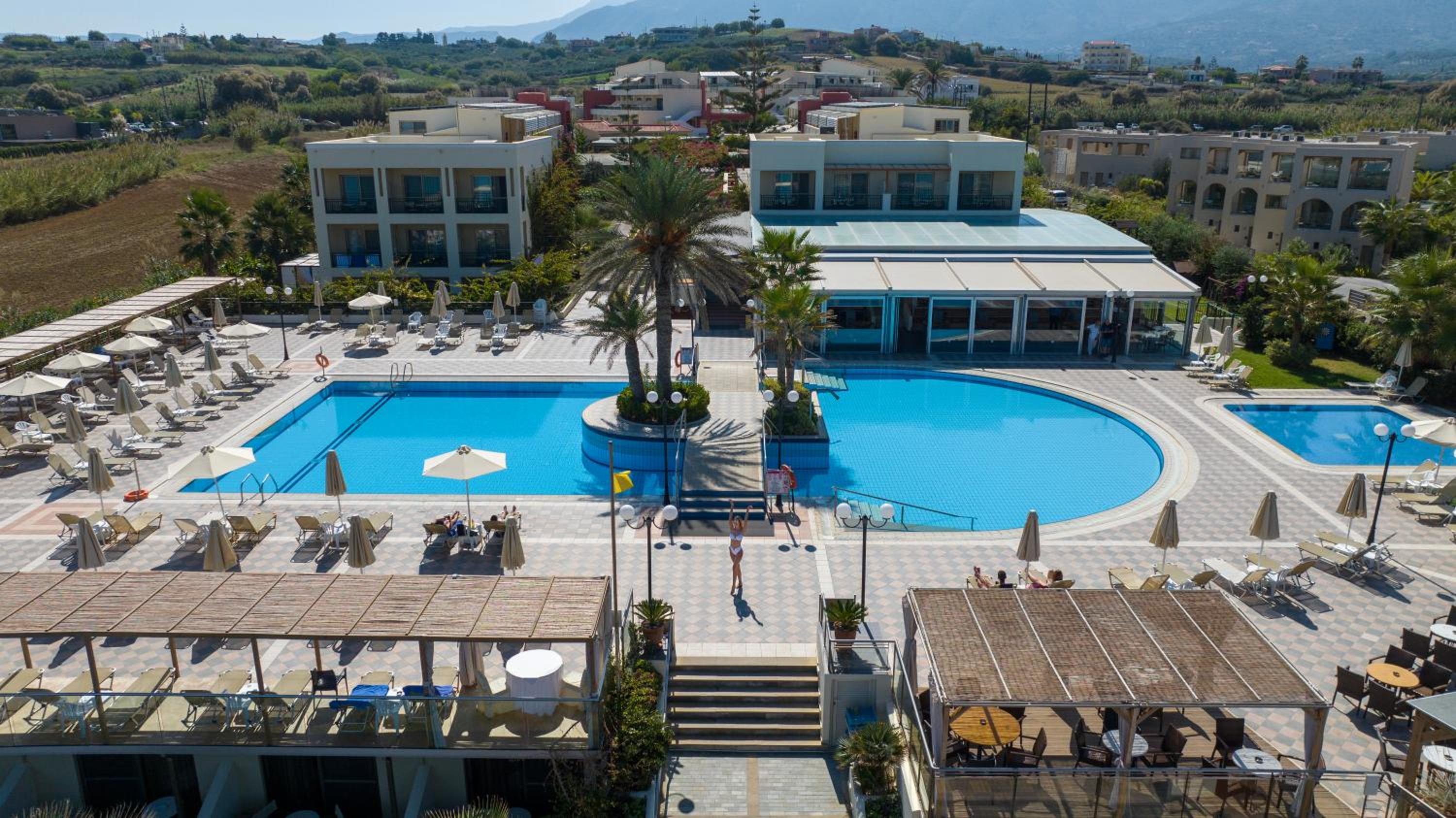 Hydramis Palace Beach Resort