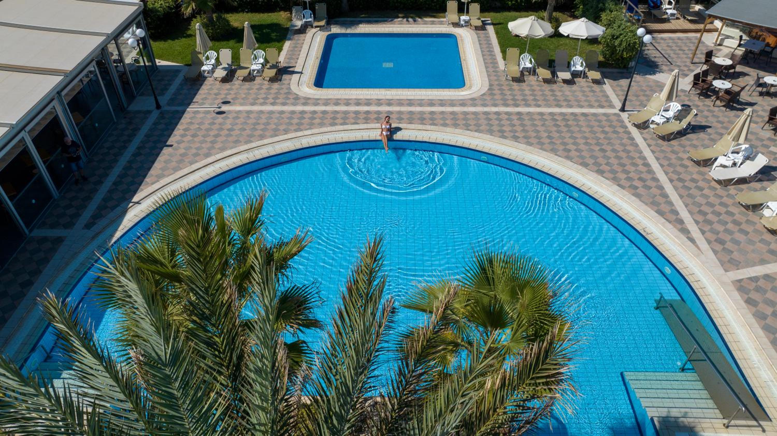 Hydramis Palace Beach Resort