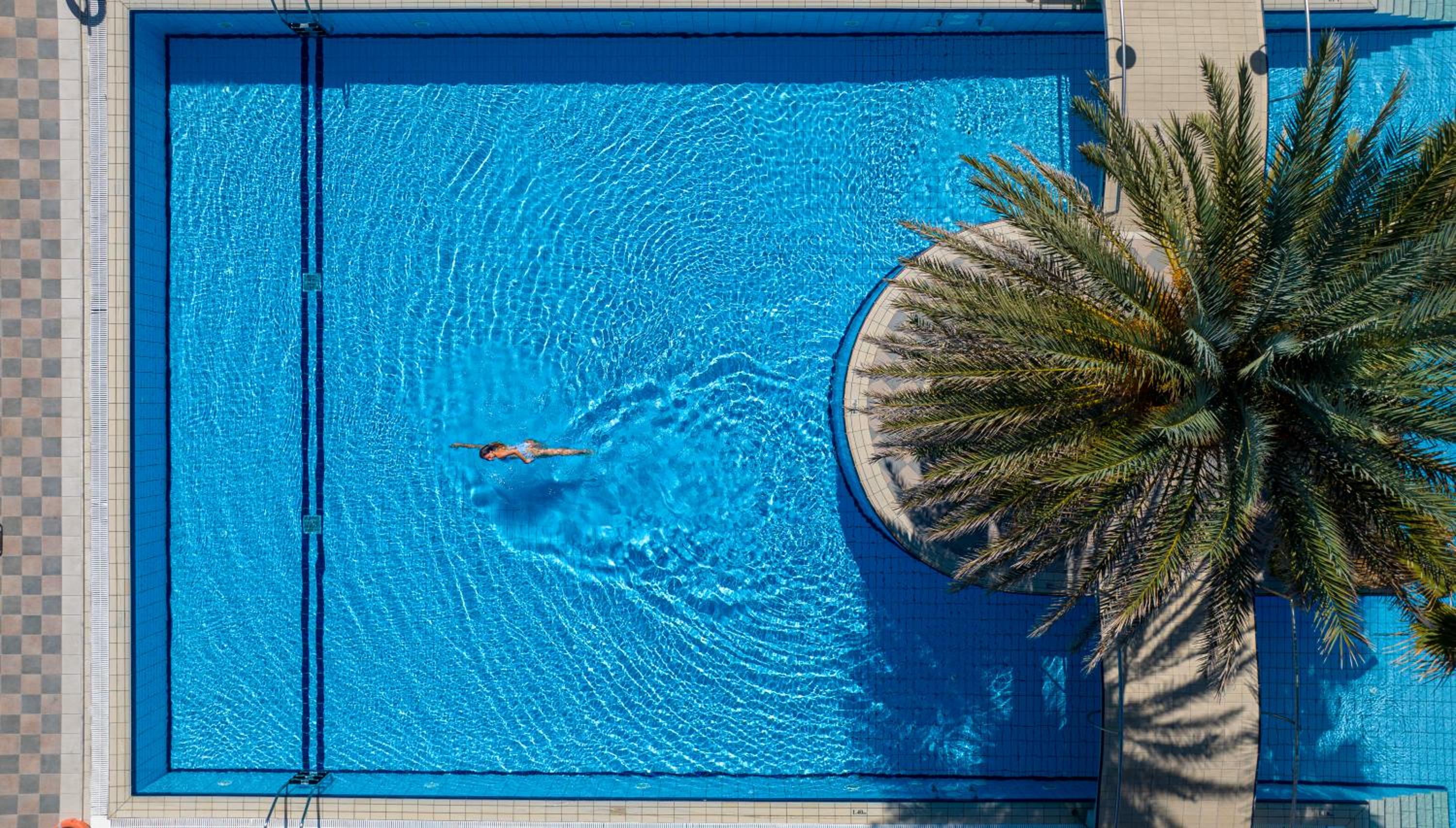 Hydramis Palace Beach Resort