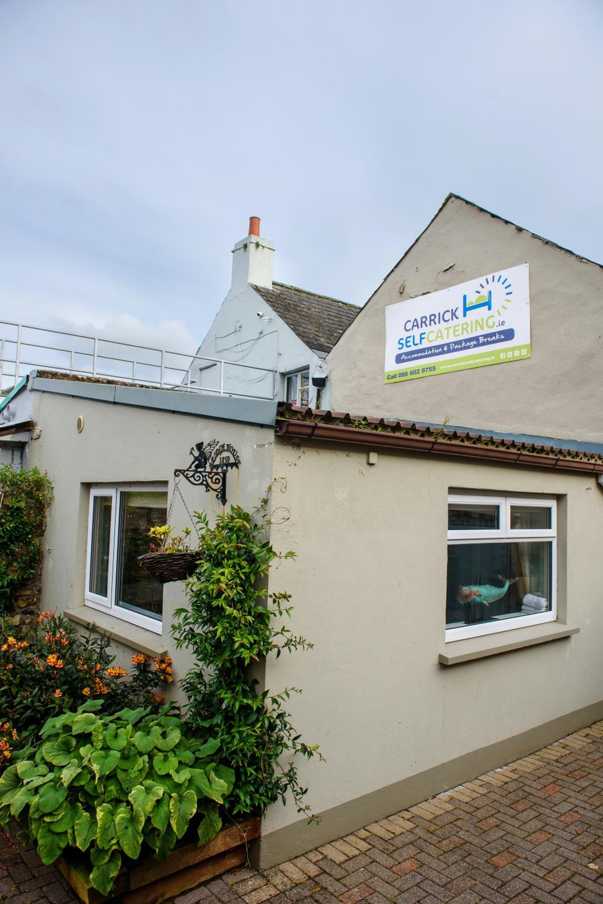 Shannon Bridge House view 3