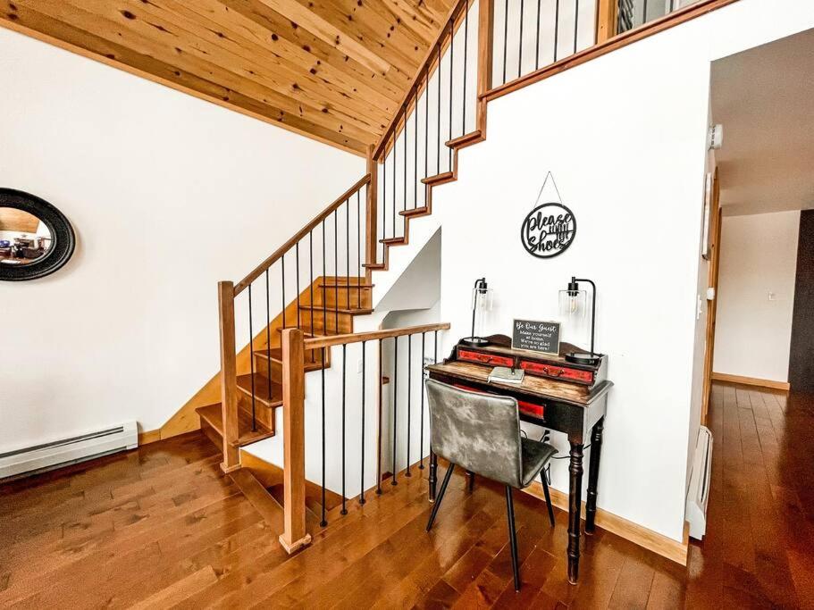 Jay Peak Mountain Chalet! Secluded, pool, snowsports view 2
