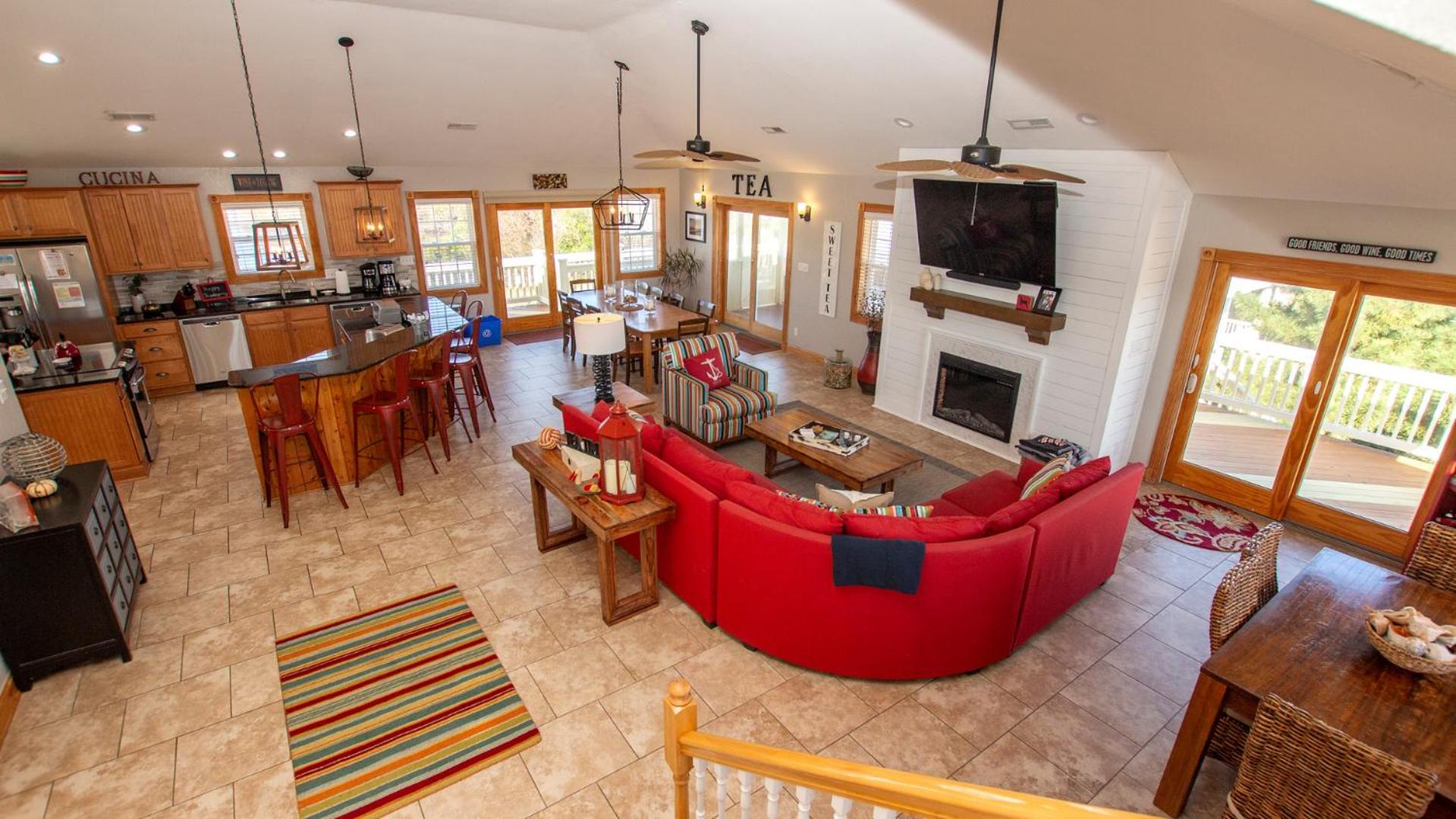 Oceanside, 8 BRs, Private Pool and Hot Tub, Pool Table, PI109, Sweet TEA view 4