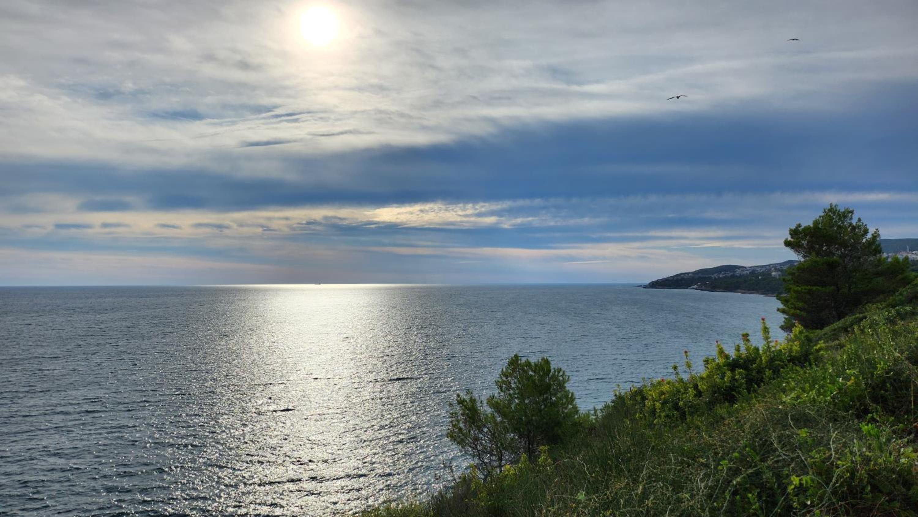Marelis condo with sea view view 5